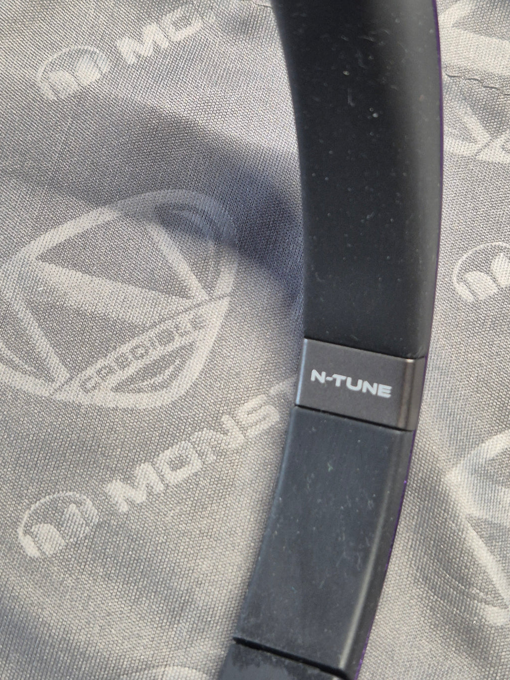 Monster N-Credible N-Tune On-Ear Headphones Purple, Detachable Cable, Pouch