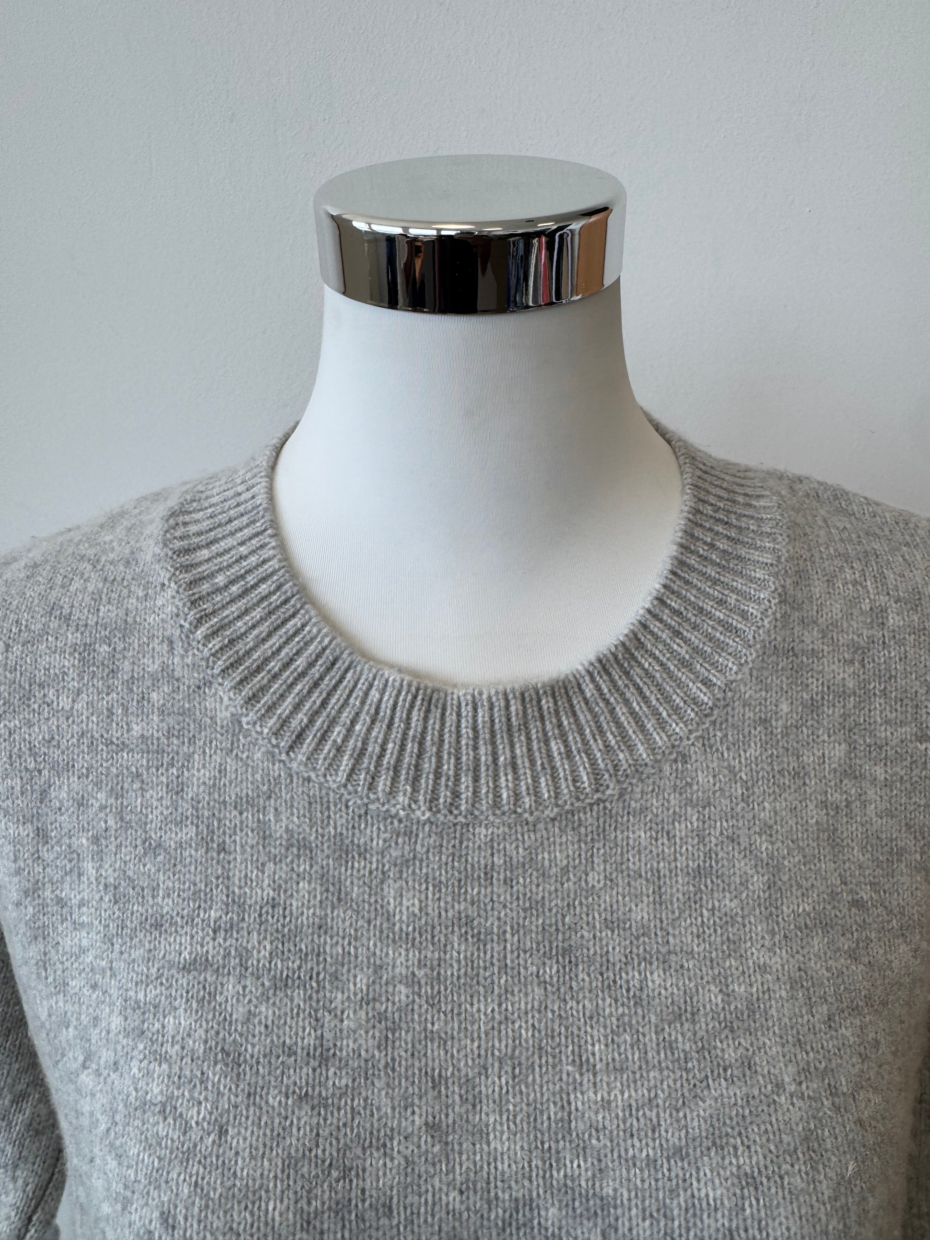 Hemisphere cashmere-blend sweater size 38 grey/navy, 70% wool 30% cashmere