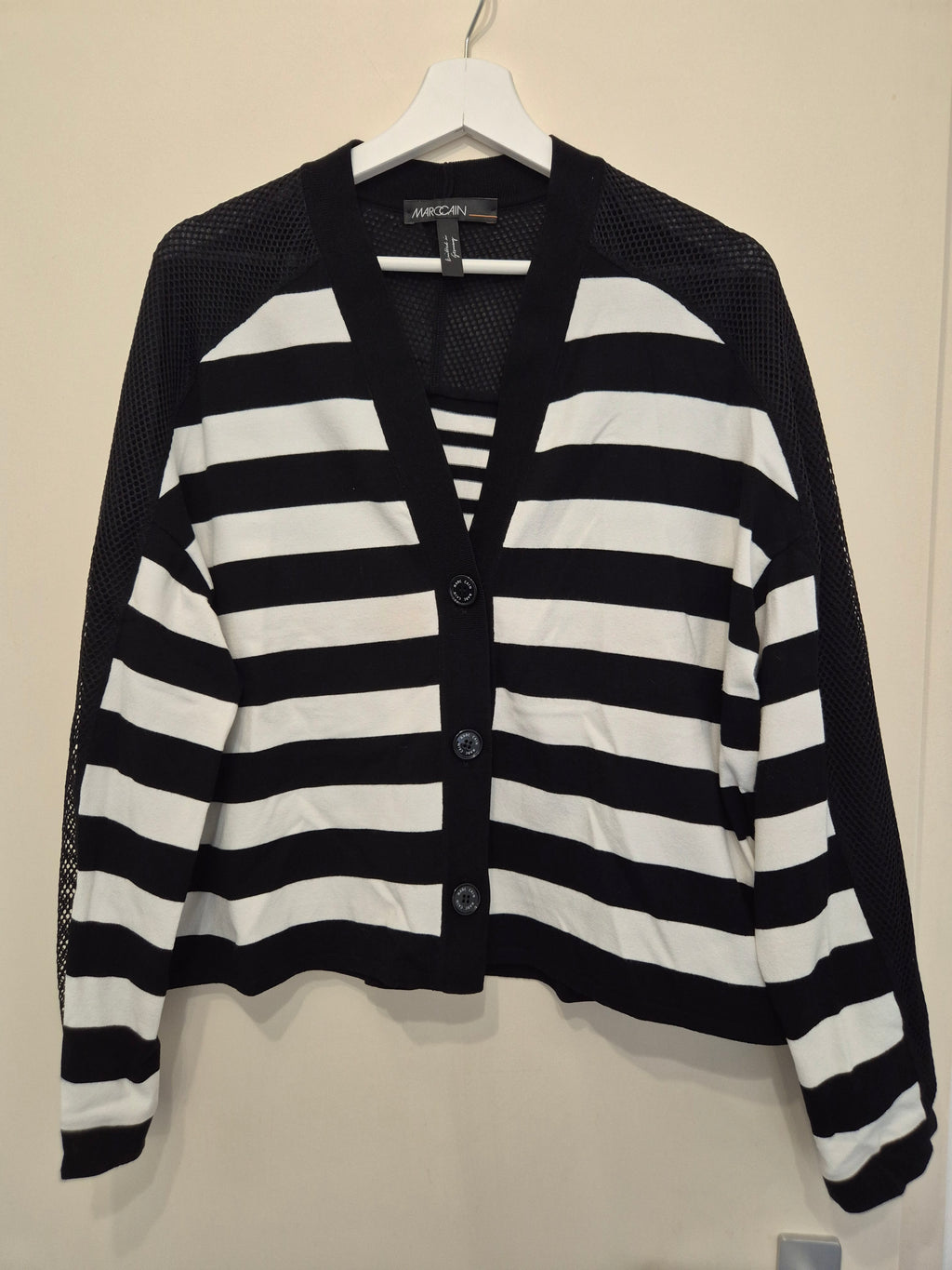 Marc Cain striped cardigan N4 / EU 40 black & white – very good condition