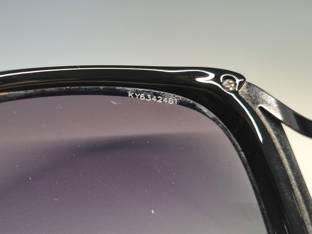 Burberry BE4104 Sunglasses, Black, Gradient Lenses, Acetate, 59-15, Good, Case