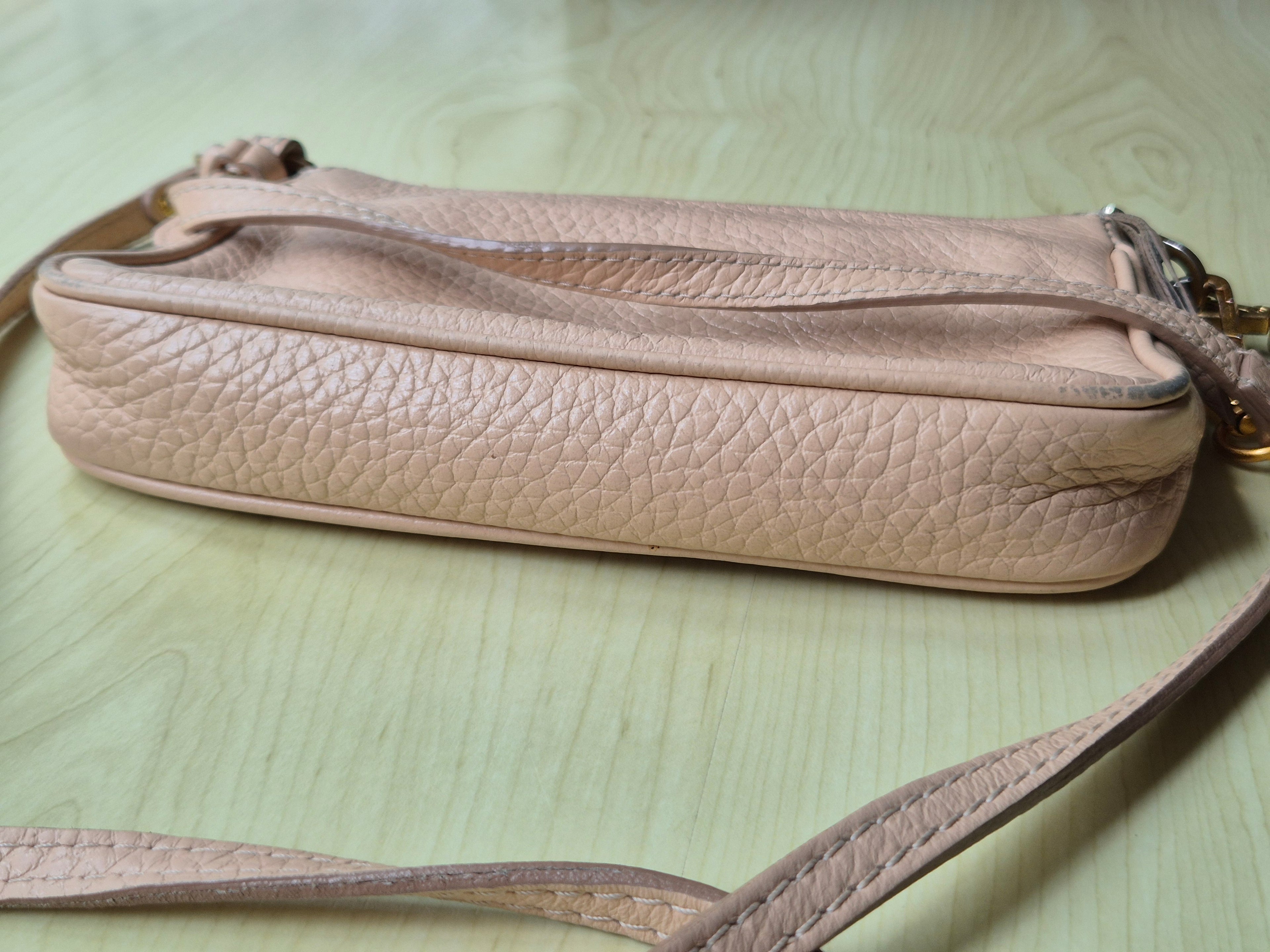 Gianni Chiarini Leder Crossbody Bag Medium Beige 23x16x4cm Gebraucht