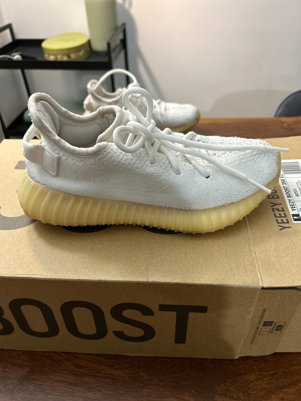 Adidas Yeezy Boost 350 V2 Cream – Gr. 36 – Guter Zustand, leichte Gebrauchsspuren