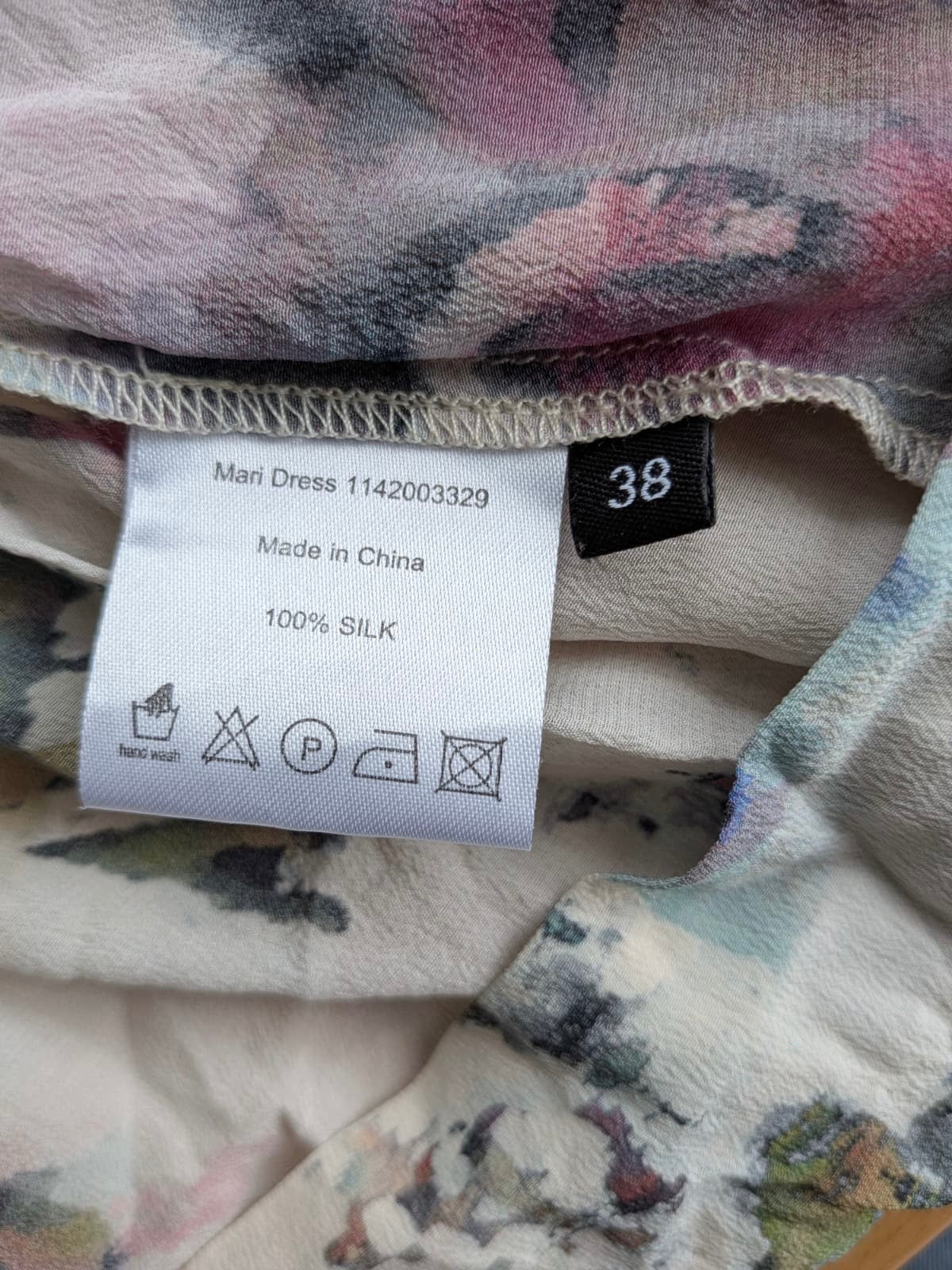 Julie Brandt Mari Dress – 100% Silk, Multicolor Floral, Size 38, Good Condition