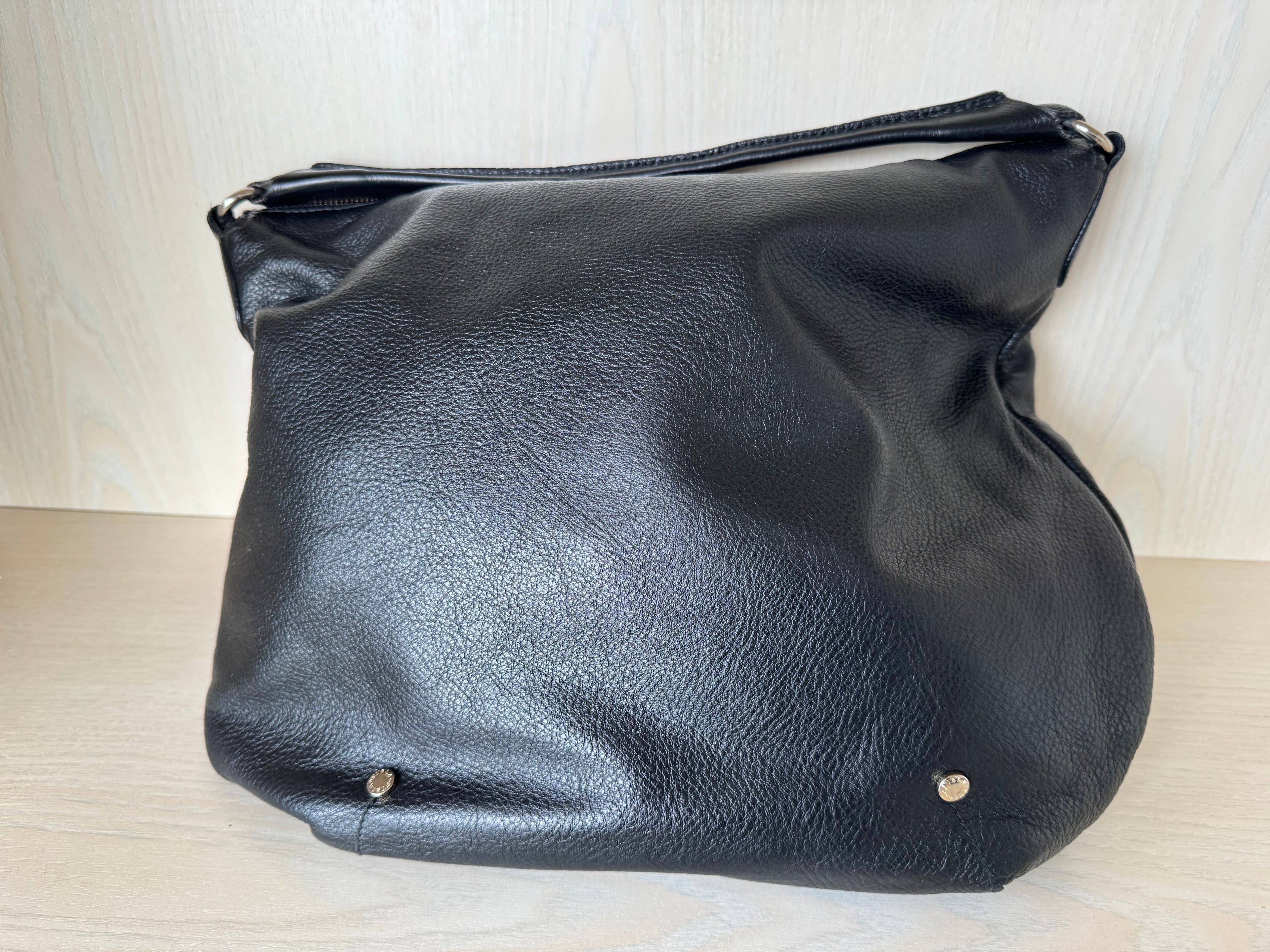 Furla Raffaella Leder Hobo Bag – Schwarz, Medium, sehr guter Zustand