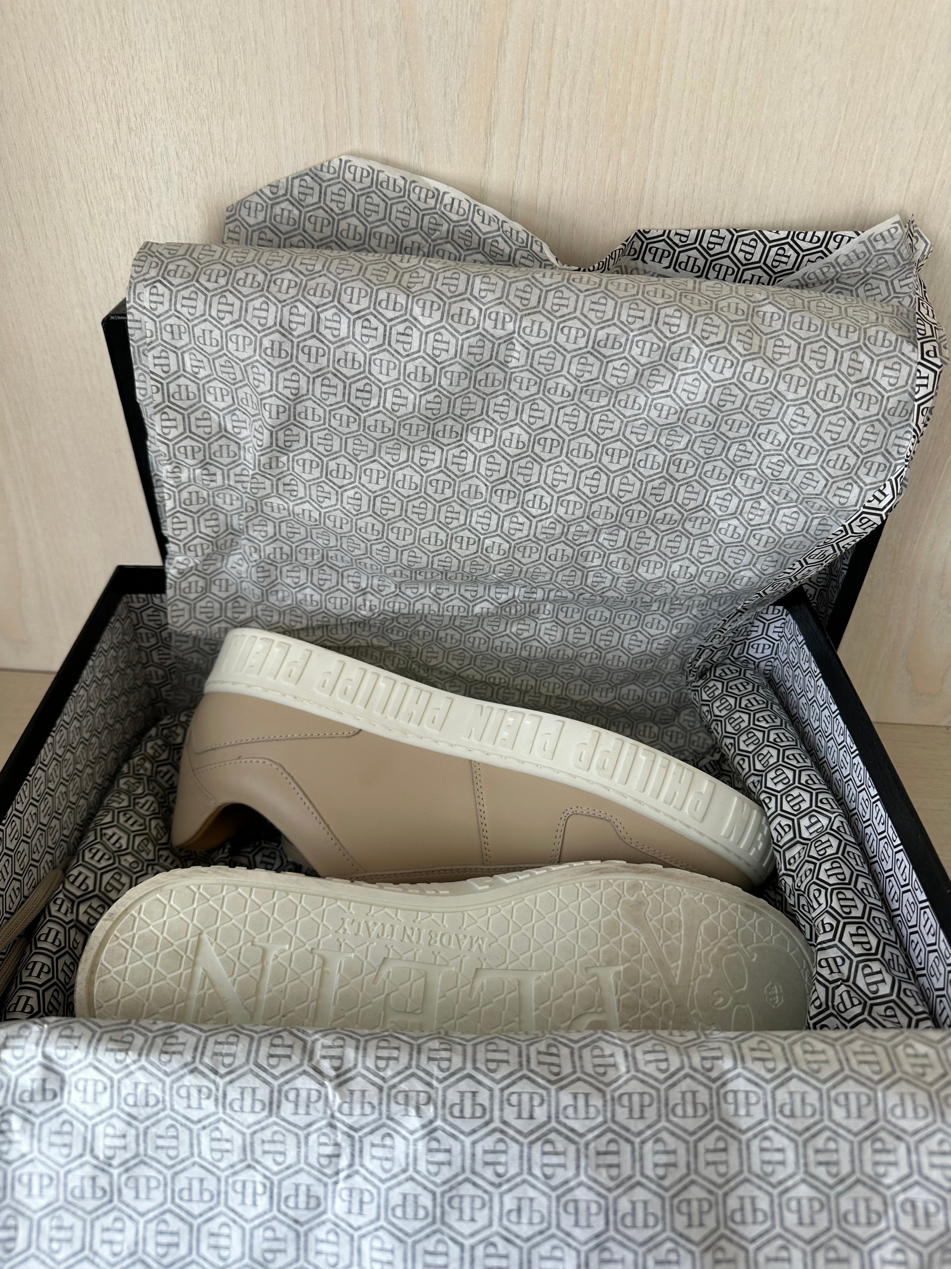 Philipp Plein Lo-Top Hexagon Leather Sneakers EU 38 Beige with Box