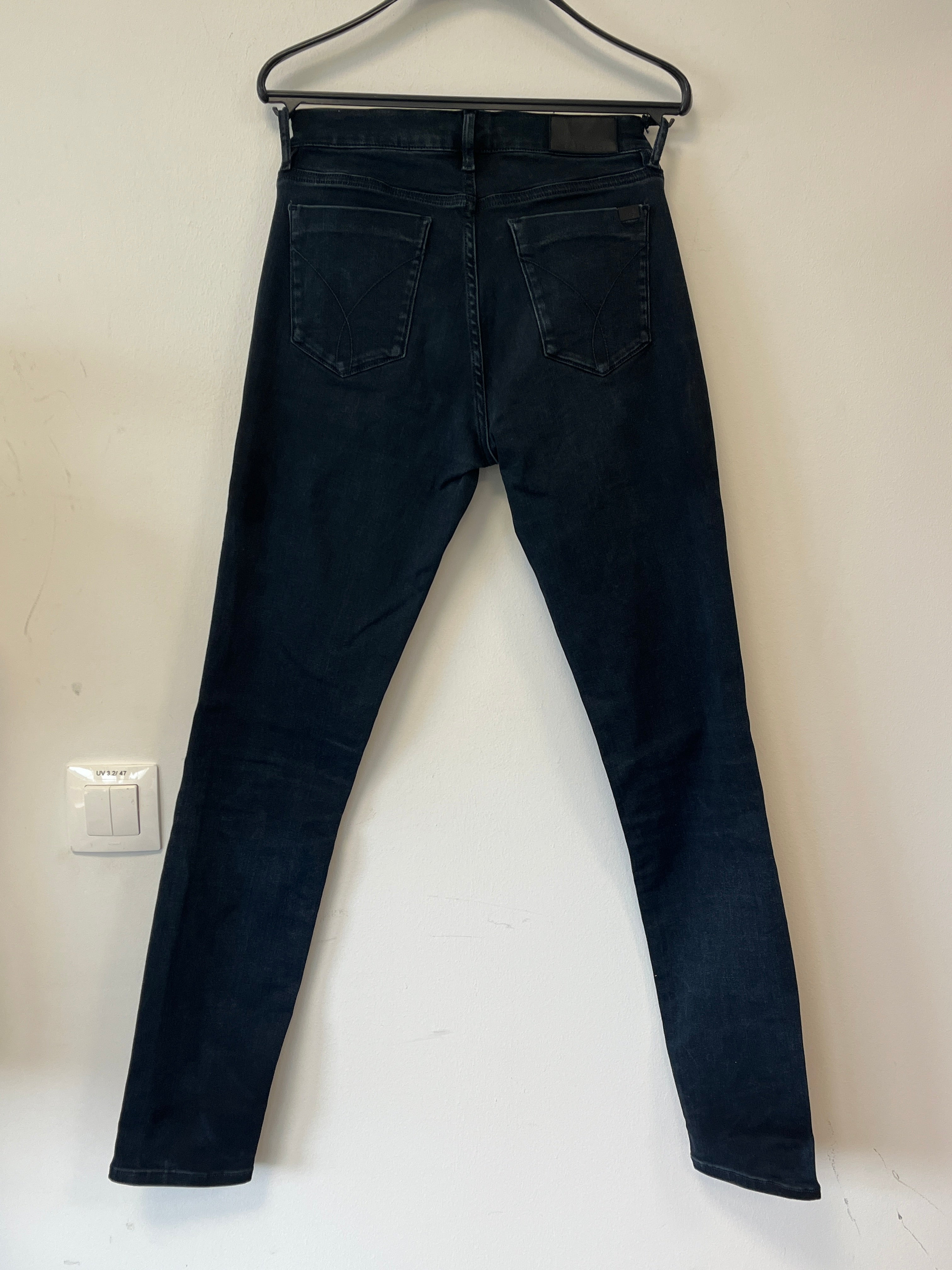 Calvin Klein Jeans W28 L32 – Mid Rise Skinny Eclipse Stretch Black, Very Good