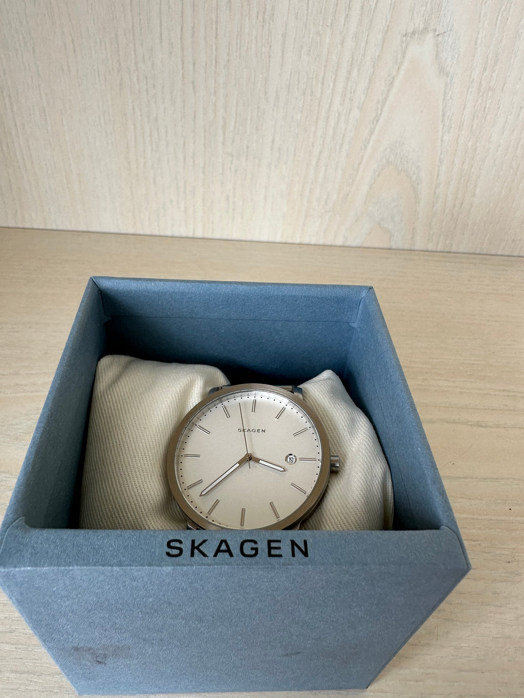 Skagen Hagen 40mm Men’s Watch Stainless Steel Mesh SKW6281 + Box, Used