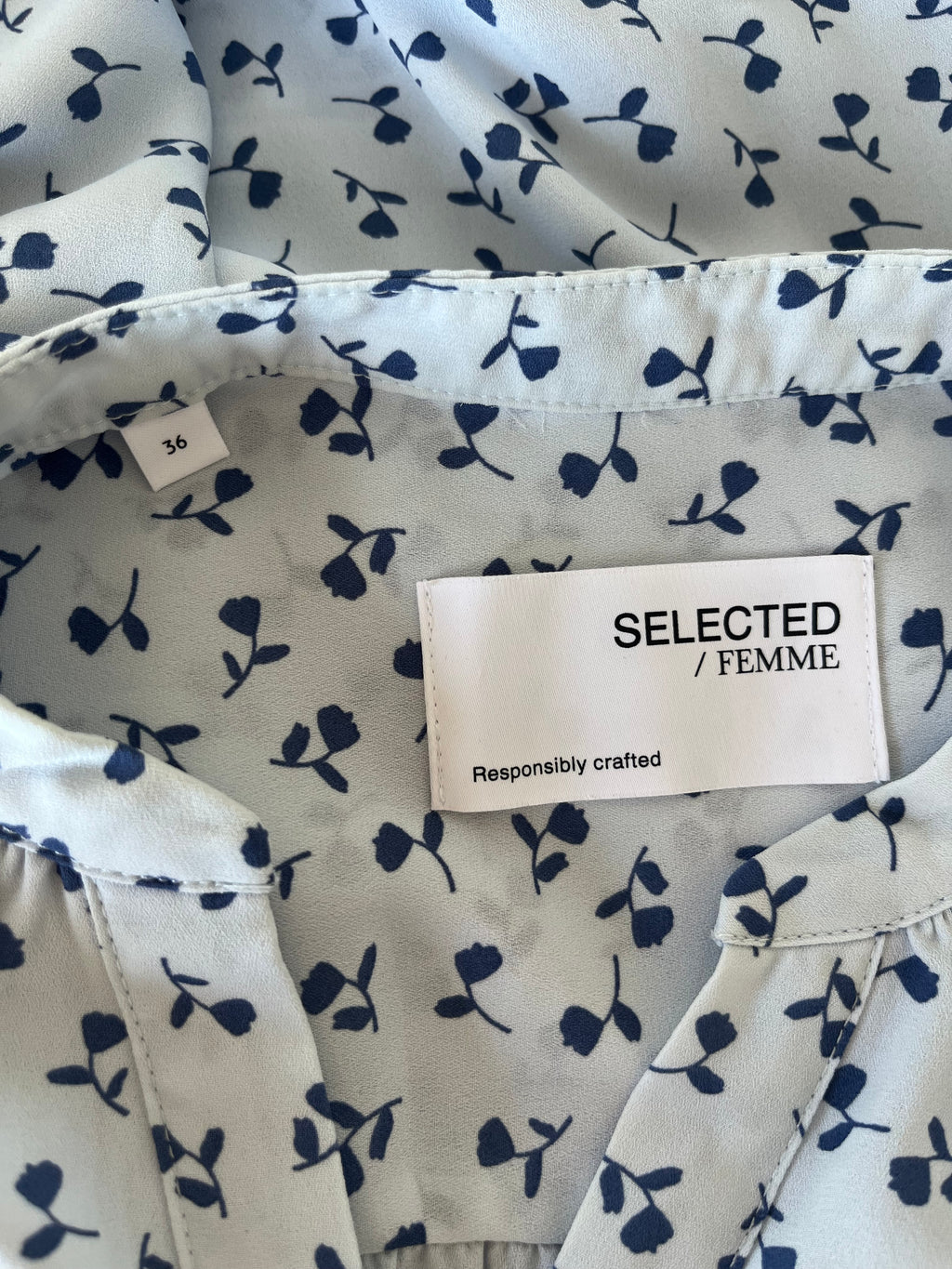 SELECTED FEMME Kleid M – Weiß/Blau, wie neu