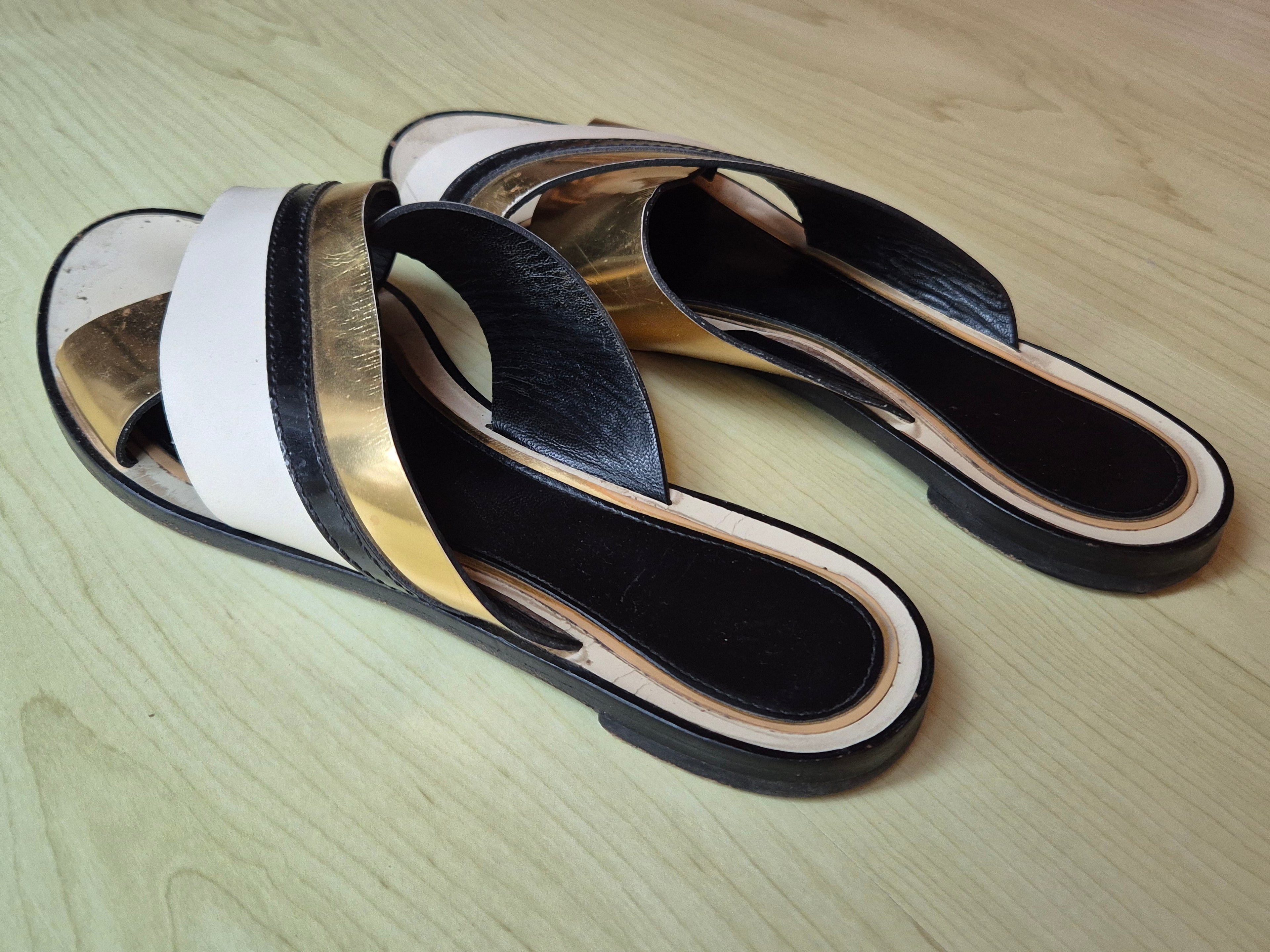 Lanvin Criss Cross Slide Sandals | Gold/Ivory Leather | EU 39 (US 9) | Used