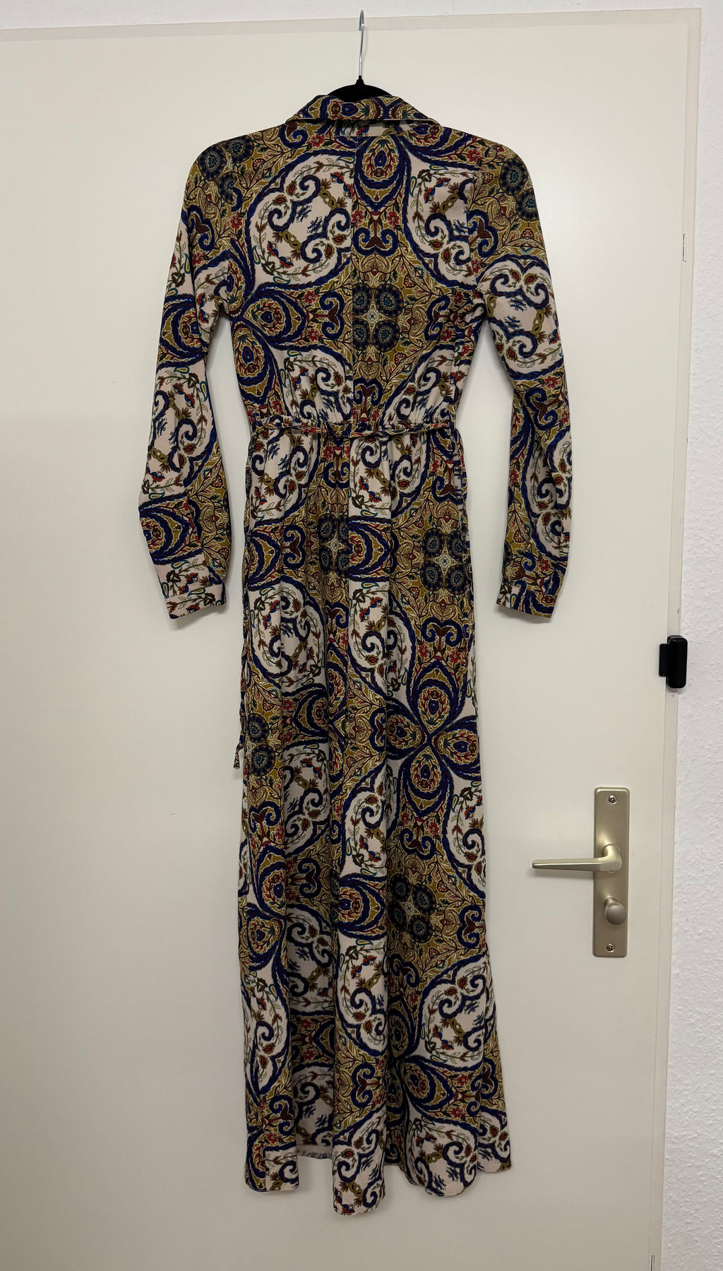 Paisley Boho Maxi Kleid, Gr. M, Multicolor – JOR FISTAN, guter Zustand