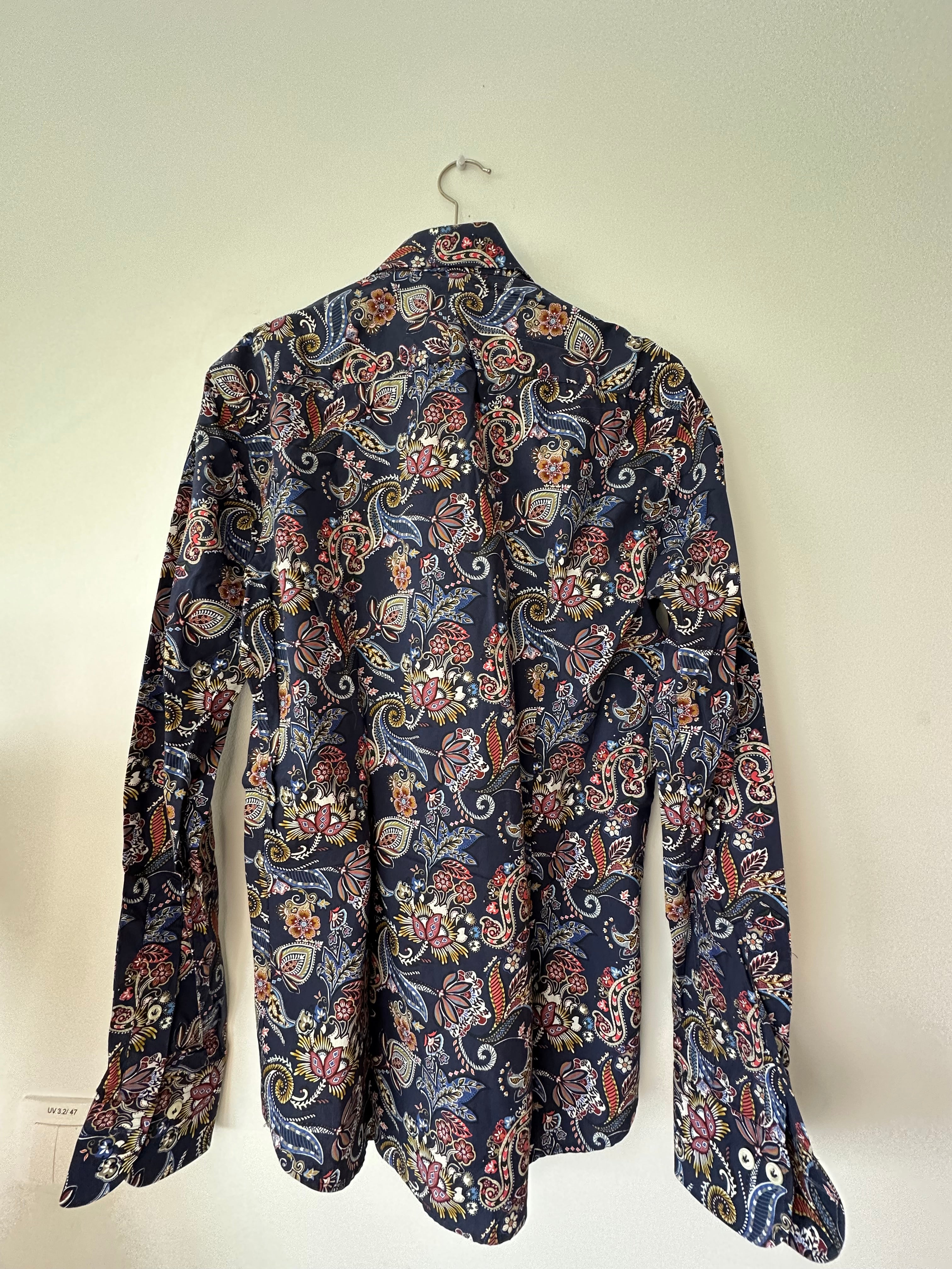 DU4 Men’s Slim-Fit Shirt 40 Navy Floral Print – Very Good Condition