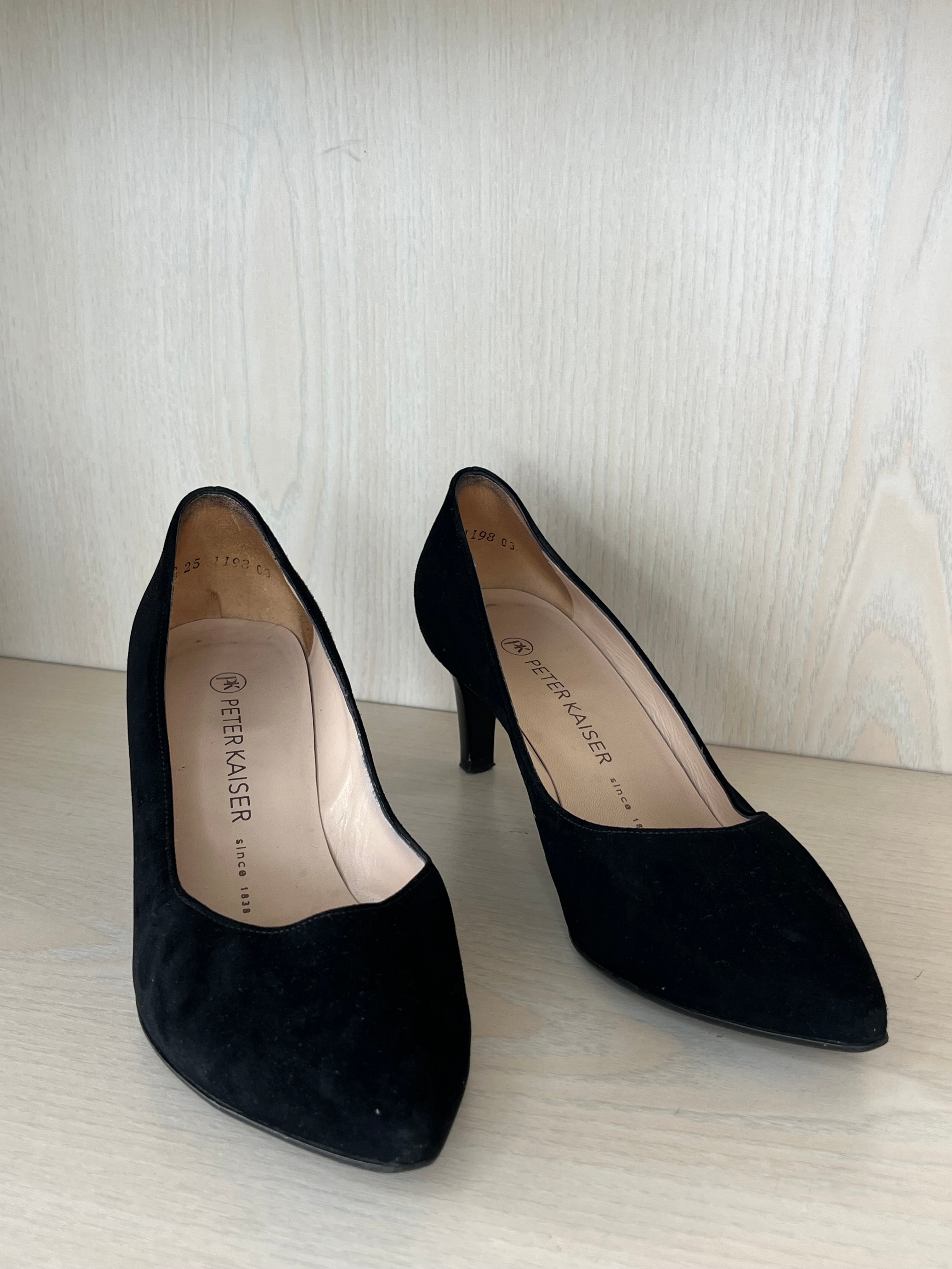 Peter Kaiser Pumps – Schwarz, Wildleder, Gr. 37,5, Guter Zustand