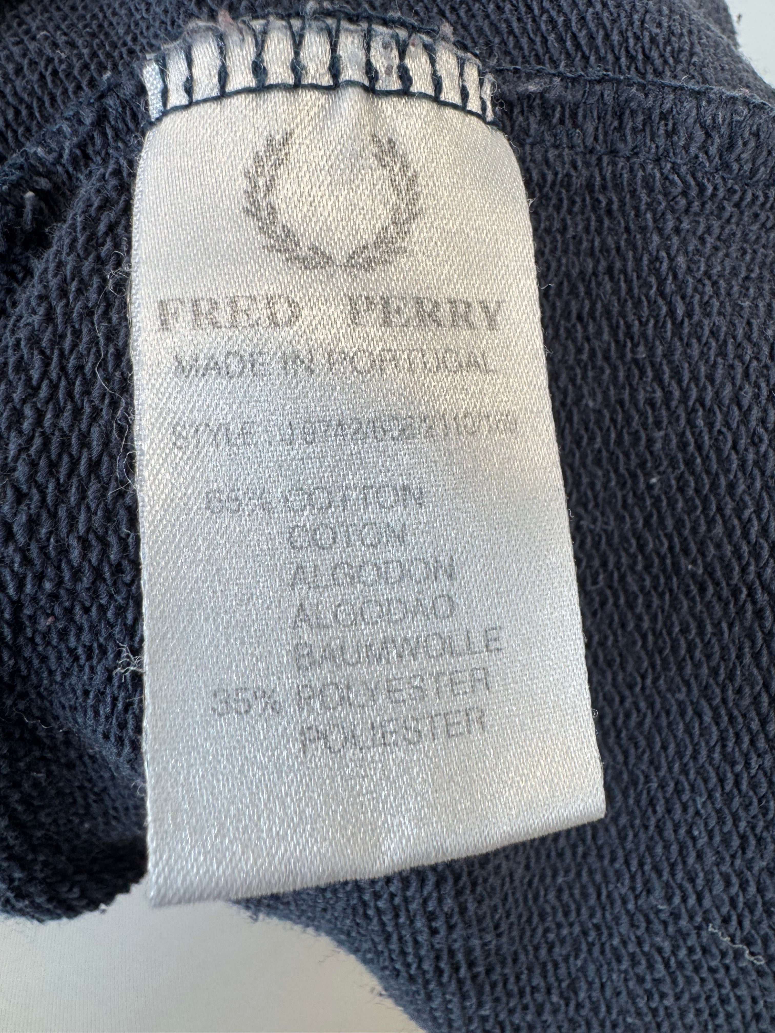 Fred Perry Zip Hoodie – Navy, Gestreifter Saum, Größe M, Guter Zustand