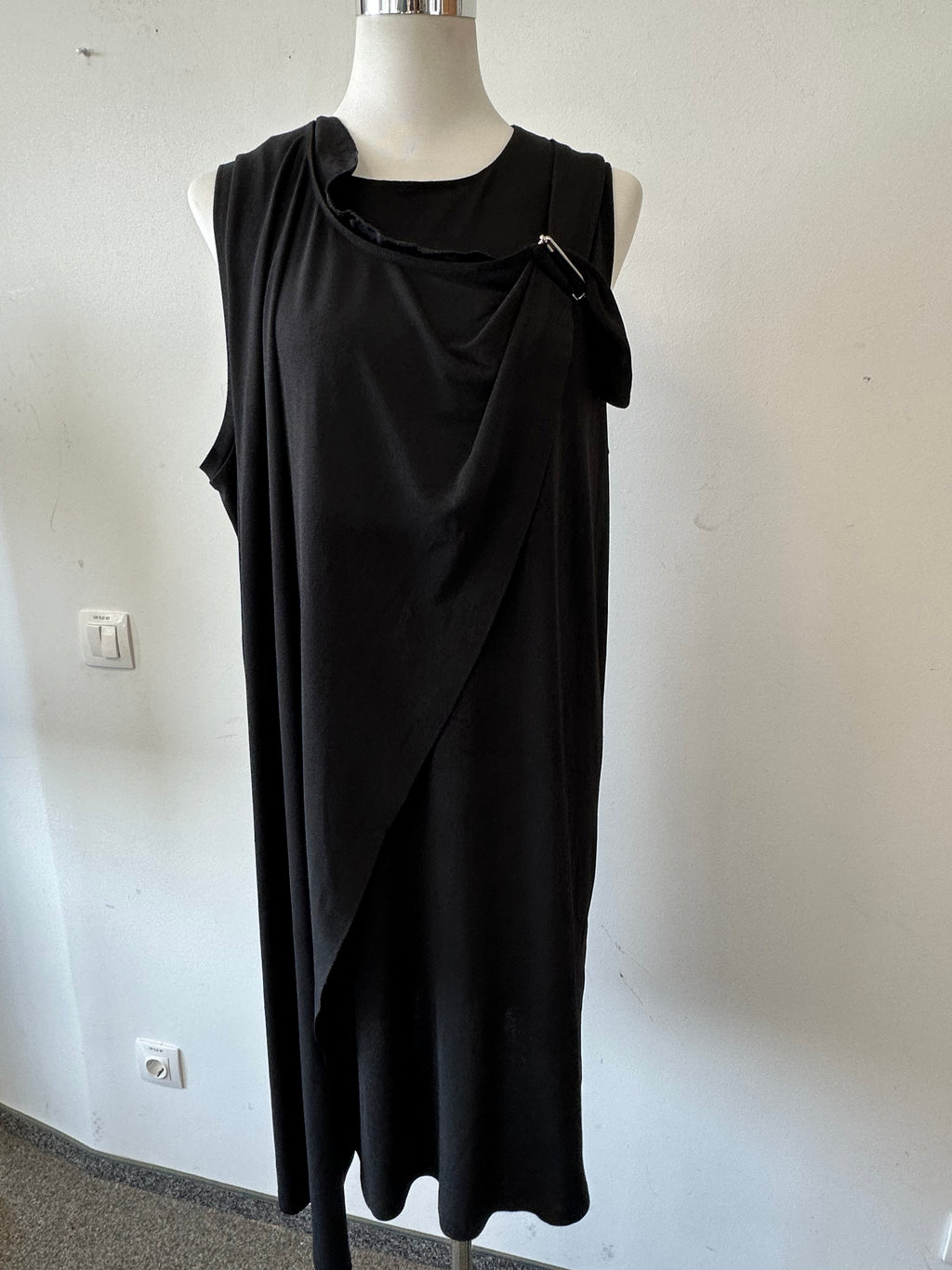 By Malene Birger Junni Kleid – Schwarz, Gr. XL, Guter Zustand, 98 cm Lang