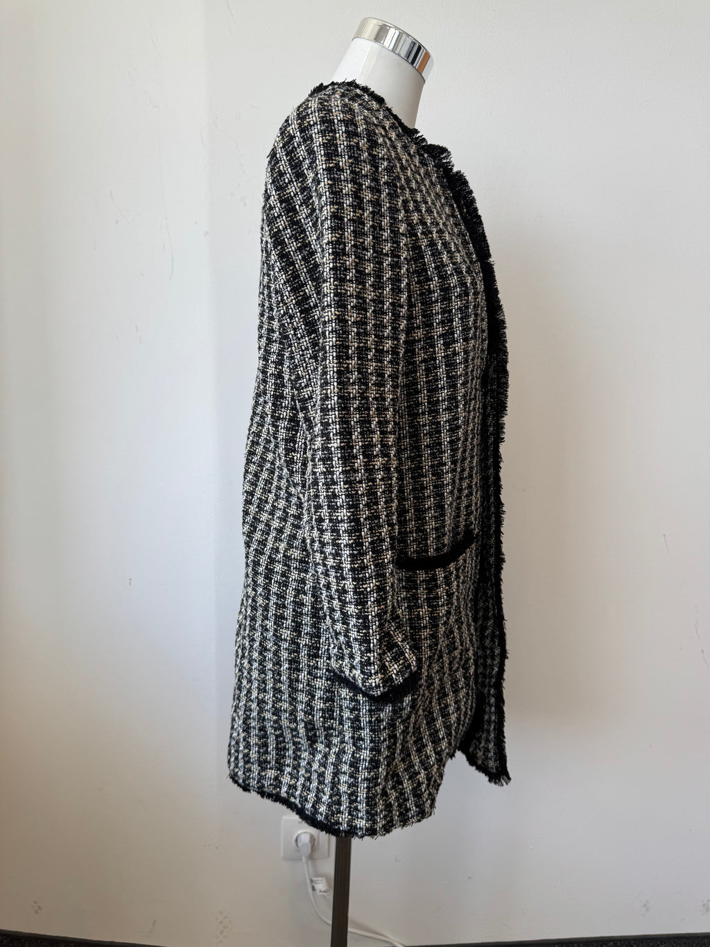 Zara Tweed Mantel, EU 40, Schwarz-Weiß, sehr guter Zustand