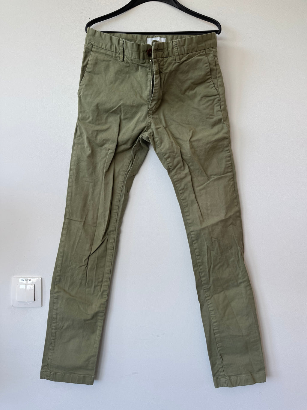 Closed „Clifton Skin“ Herren Chino W30 Oliv – Guter Zustand