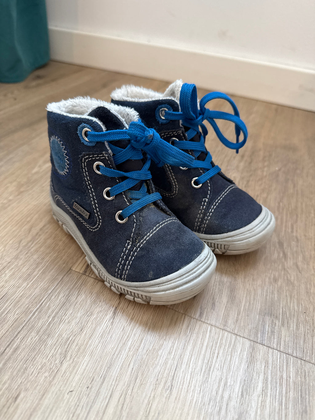 Richter Groovy Kids’ Winter Boots – Gore-Tex, Blue, Size 22, Good Condition