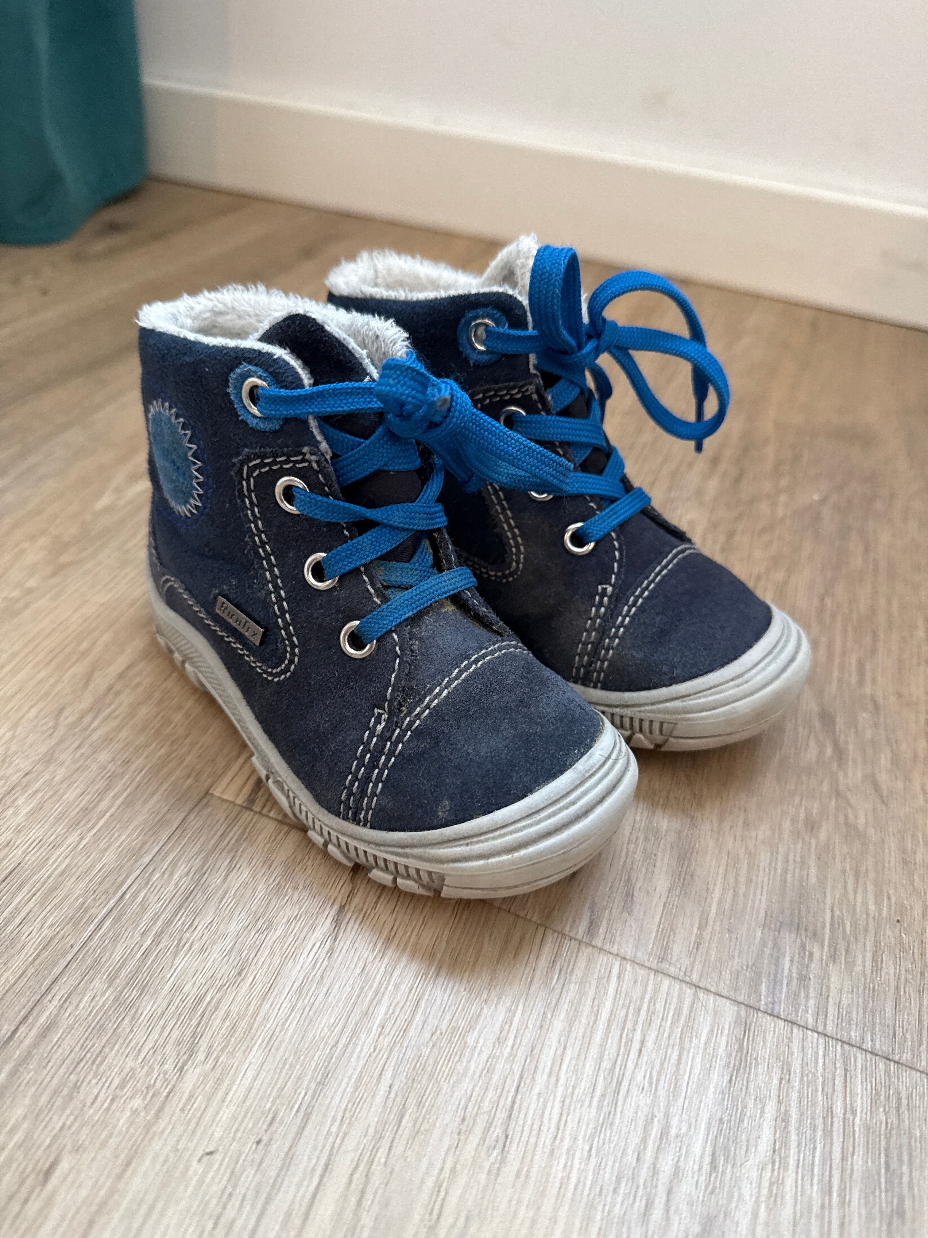 Richter Groovy Kids’ Winter Boots – Gore-Tex, Blue, Size 22, Good Condition