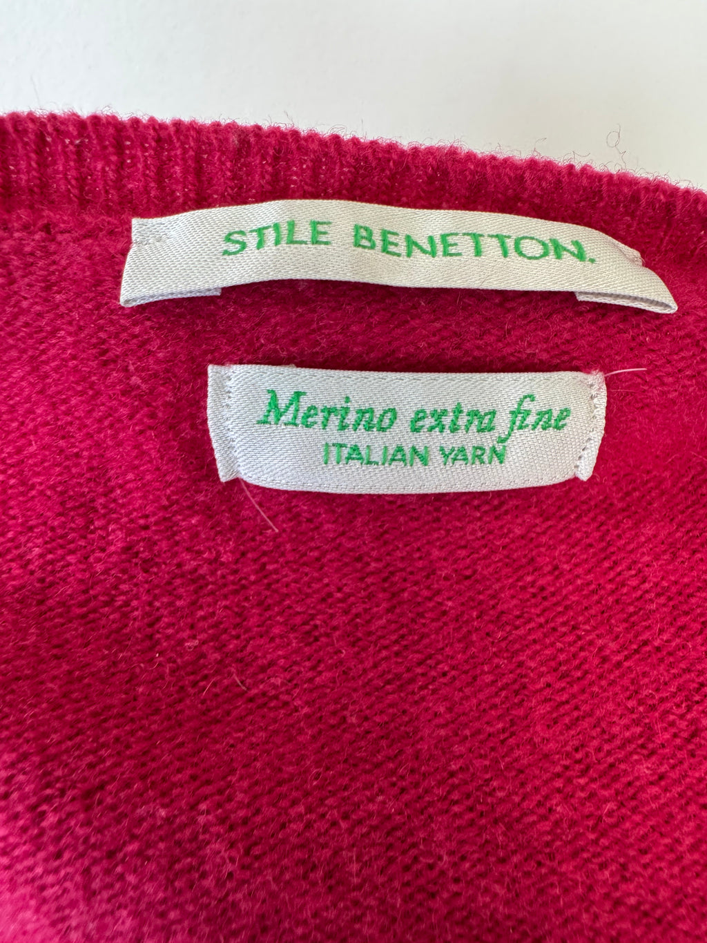 Stile Benetton Extra-Fine Merino Wool Cardigan Red Crew Neck Good Condition