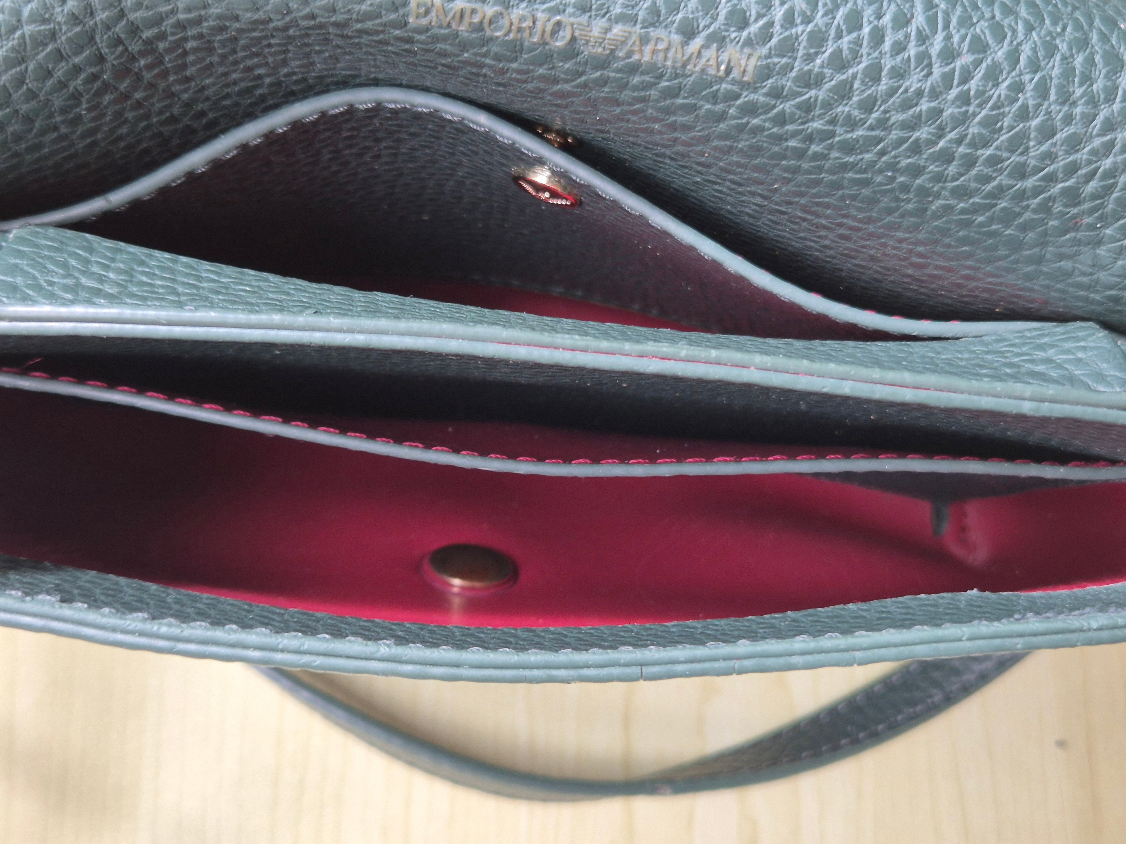 Emporio Armani Umhängetasche – Leder, grün/rot, guter Zustand, 20x16x6cm