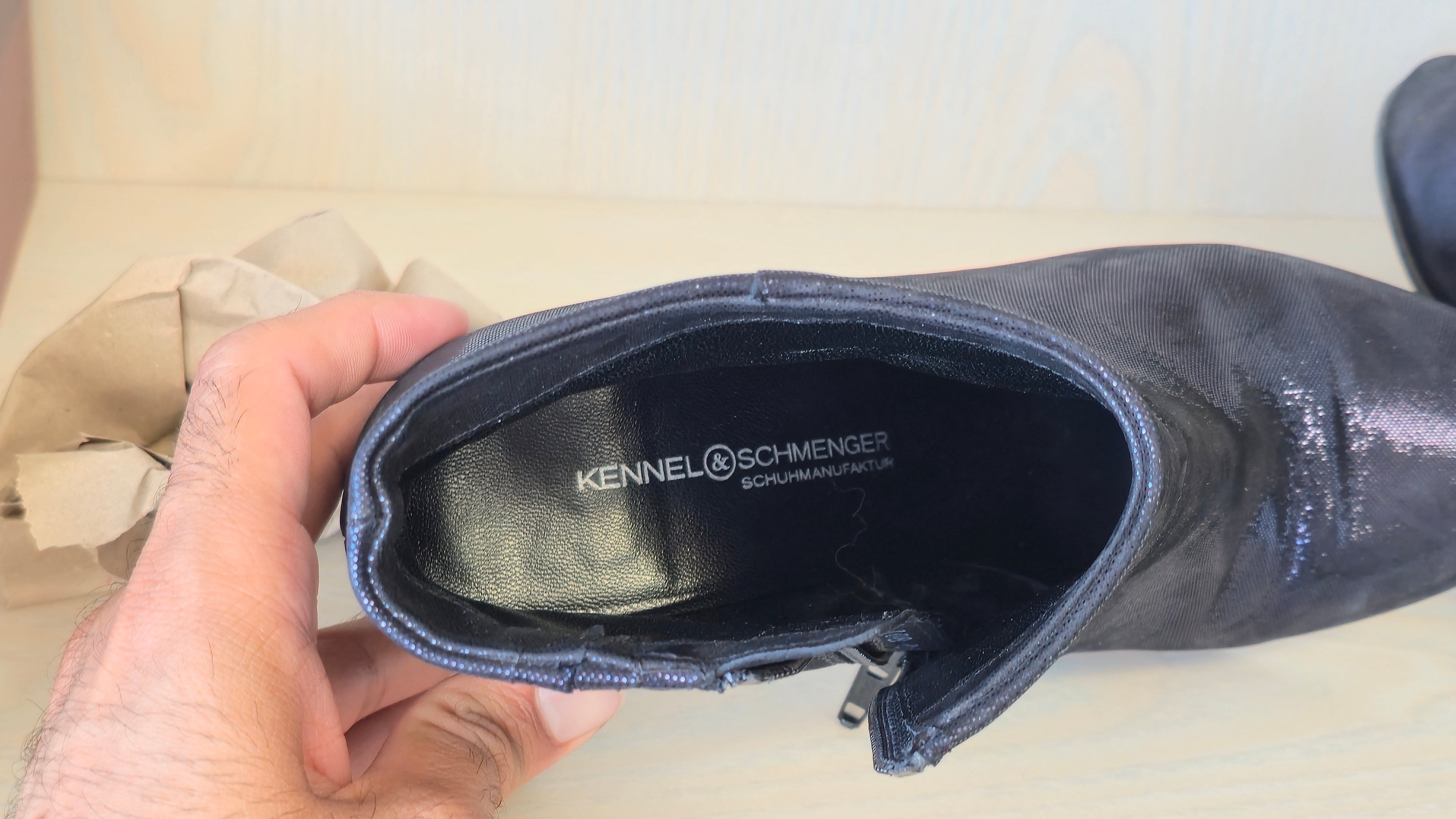 Kennel & Schmenger Keil Stiefeletten | 38,5 | Schwarz Veloursleder | Gut | Box