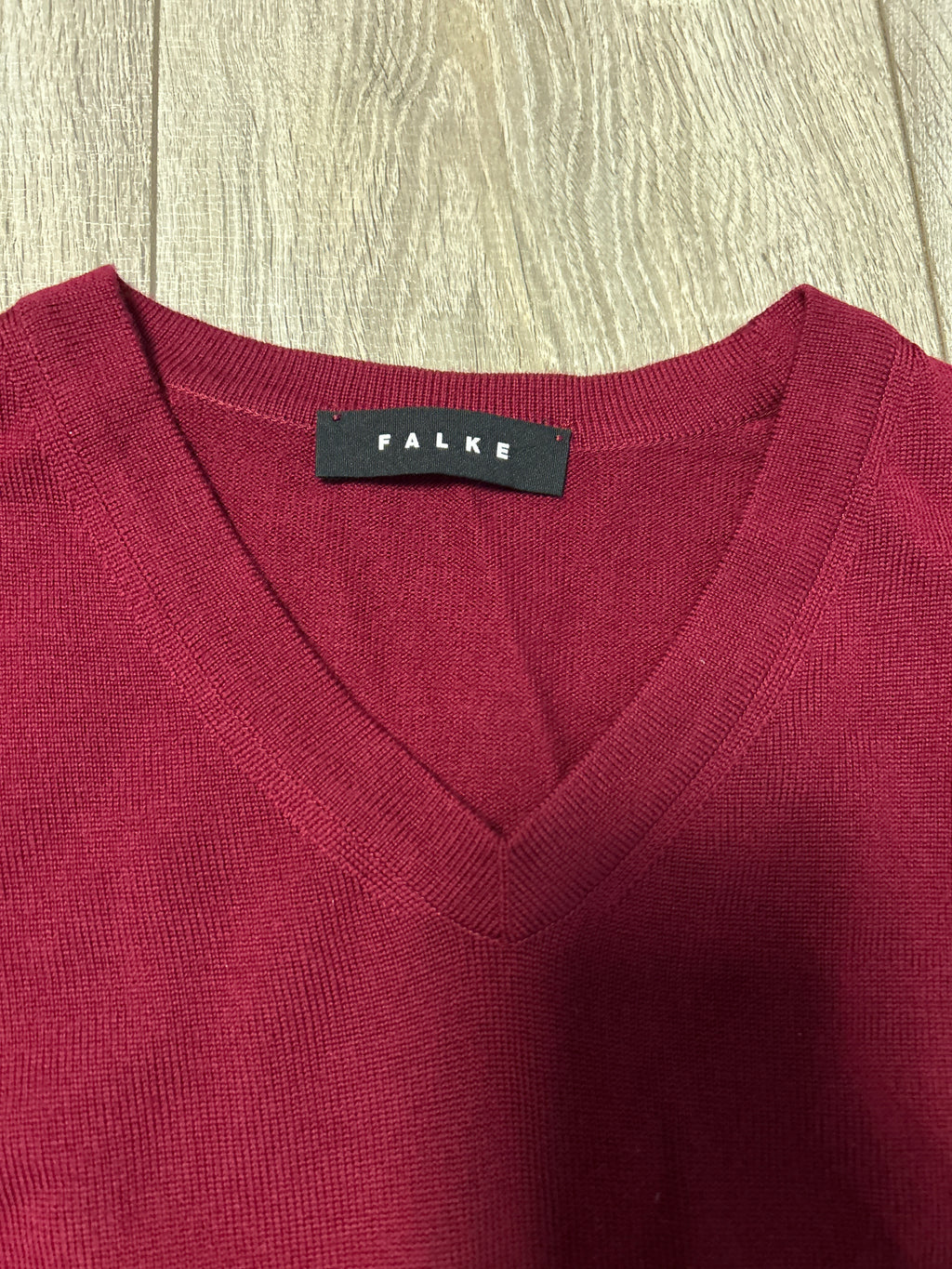 Falke 100% Merino V-Neck Sweater | Size S | Burgundy | Very Good