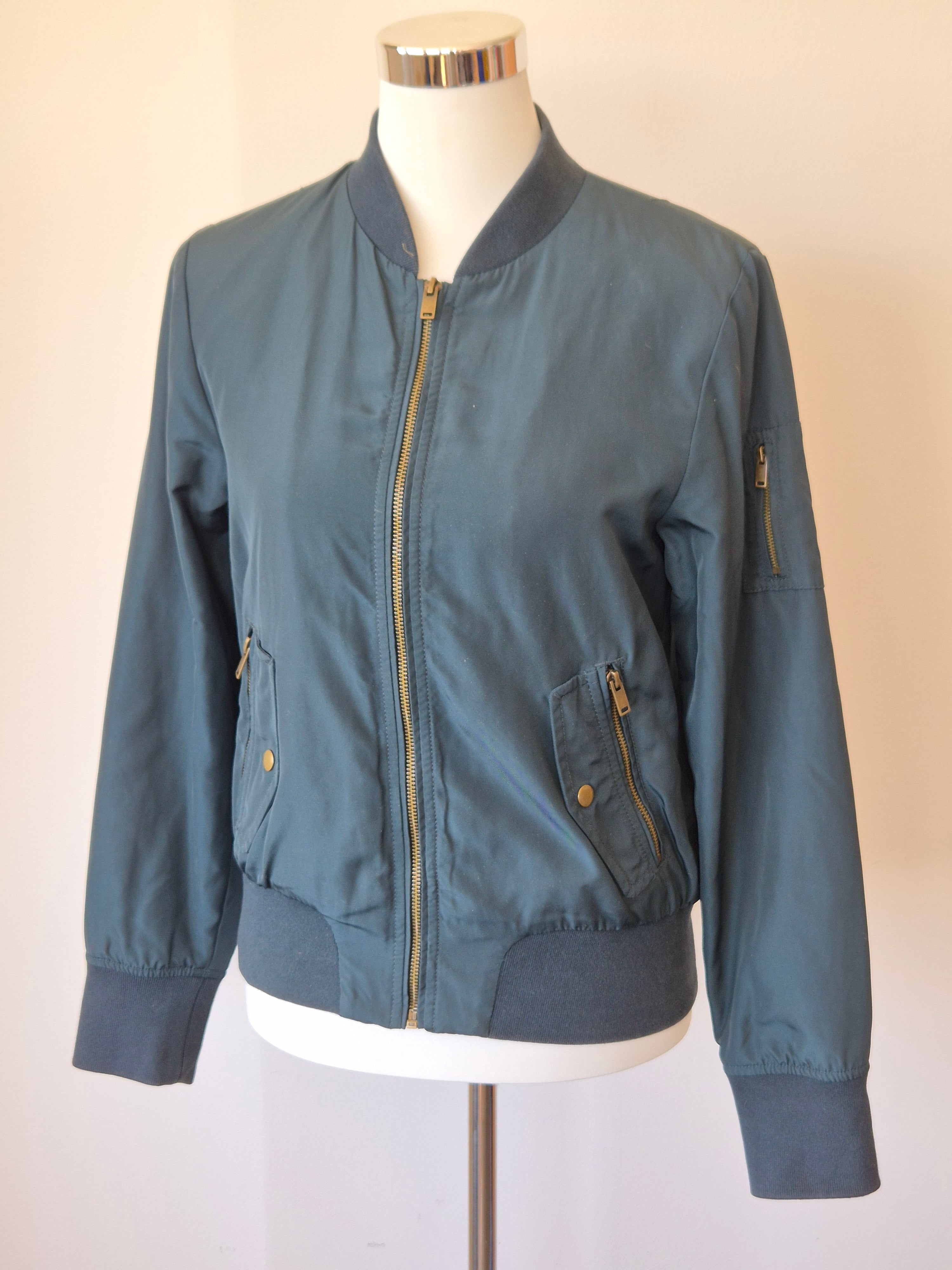 Esprit Damen Bomberjacke EU 36 – MA-1 Nylon Navy, guter Zustand