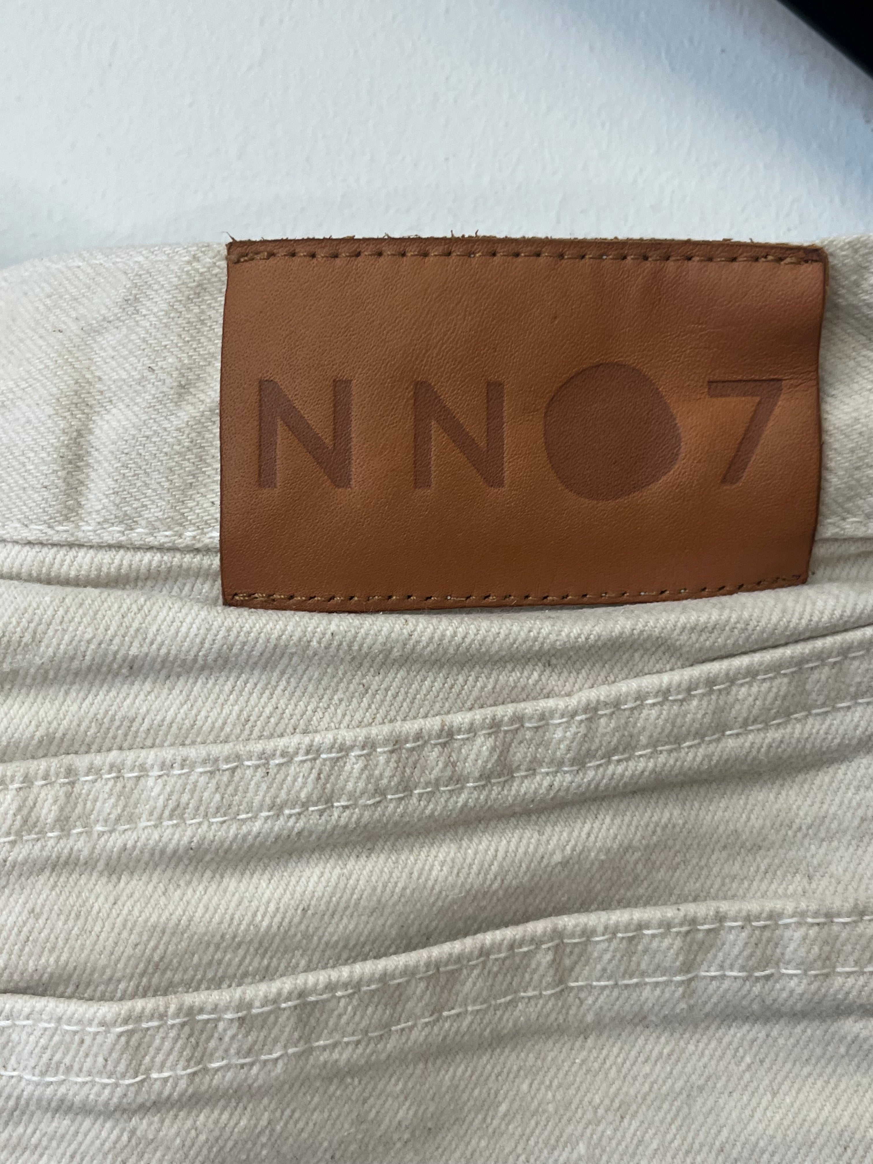 NN07 Jonny 1856 Slim Fit Jeans W30 L32 Off-White Sehr Gut