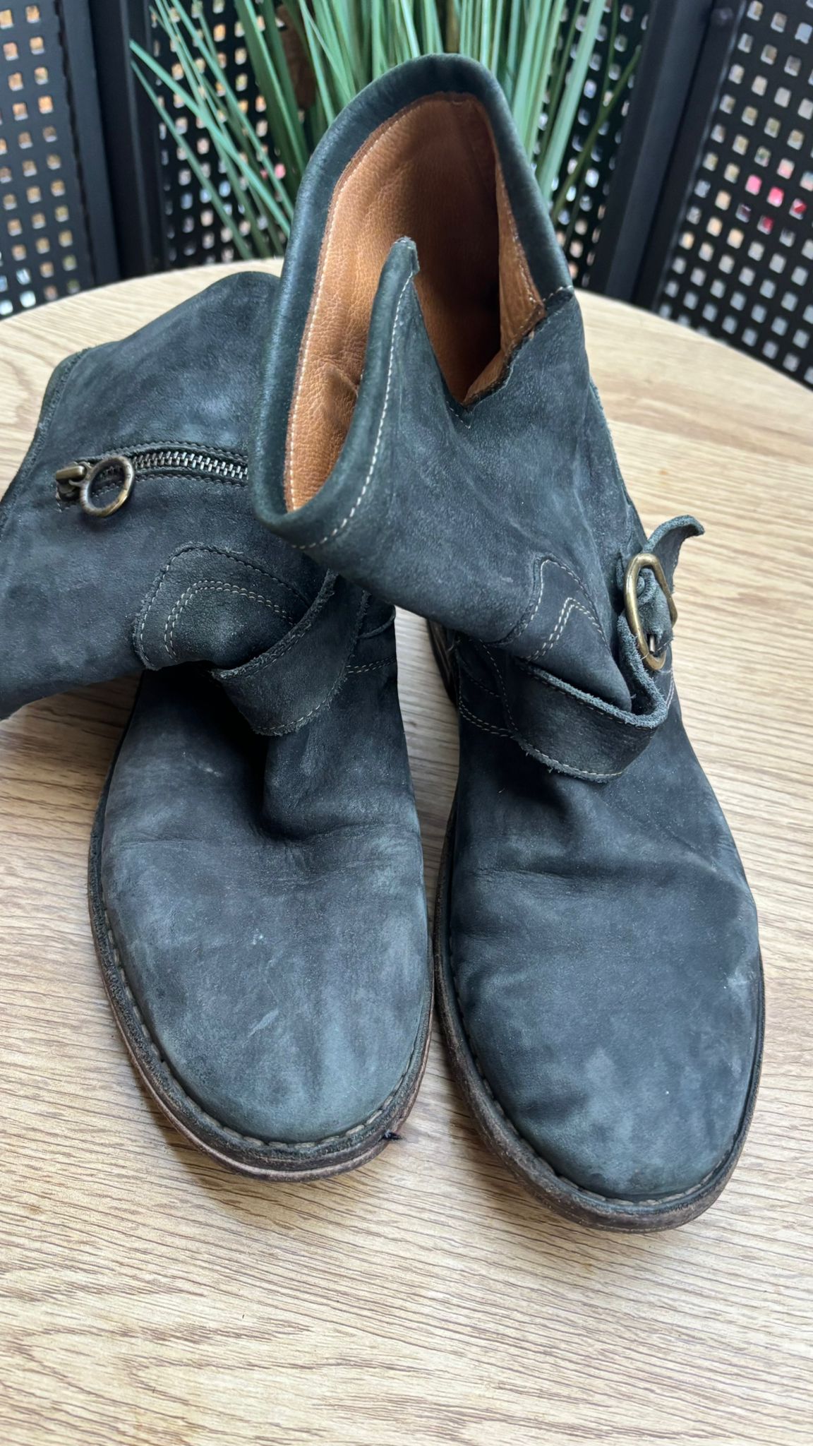Fiorentini + Baker Eli Stiefel Grau Wildleder EU 40 | Zustand: Stark gebraucht