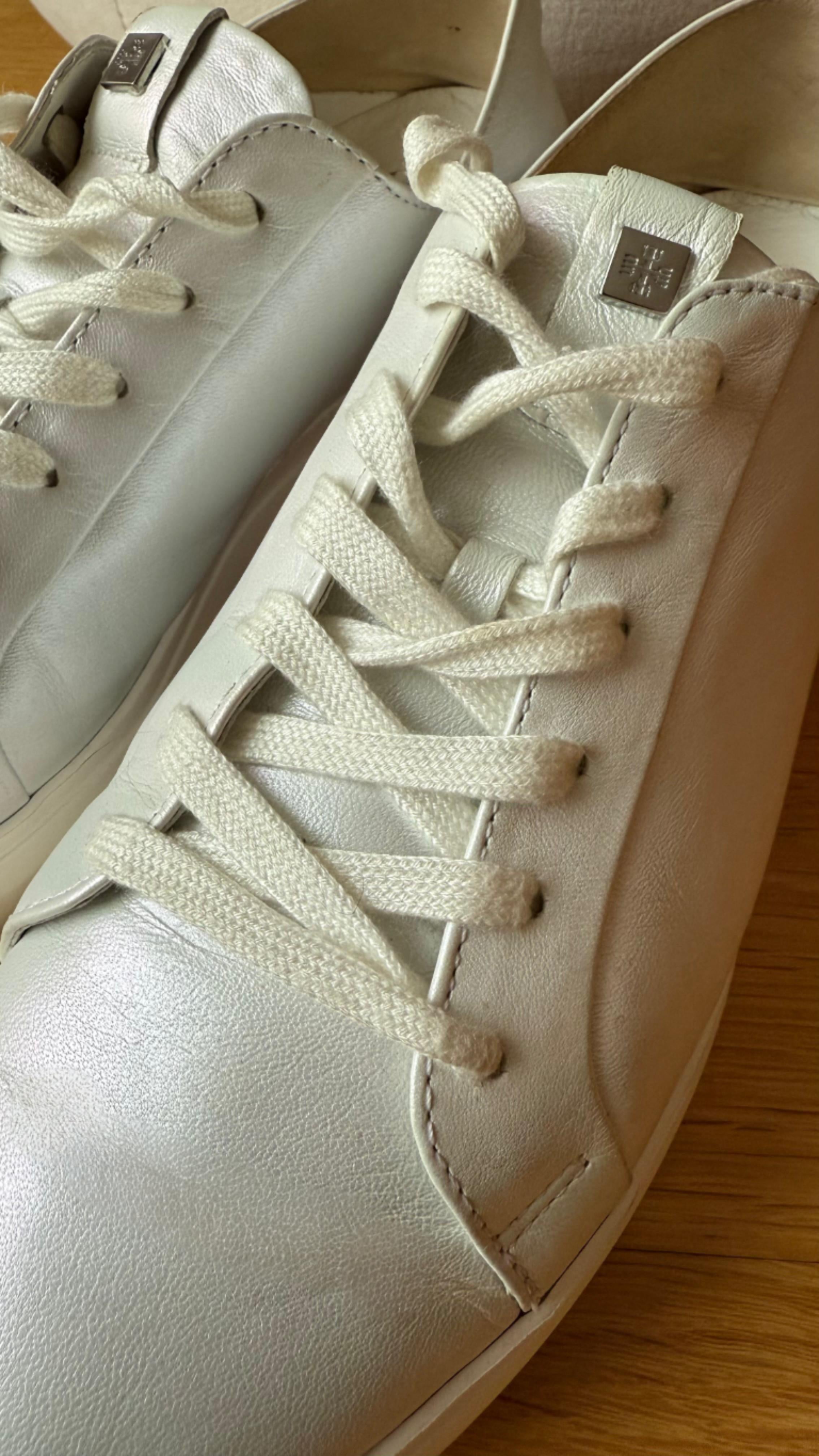 Högl White/Silver Leather Sneakers | EU 38.5 | Good Condition