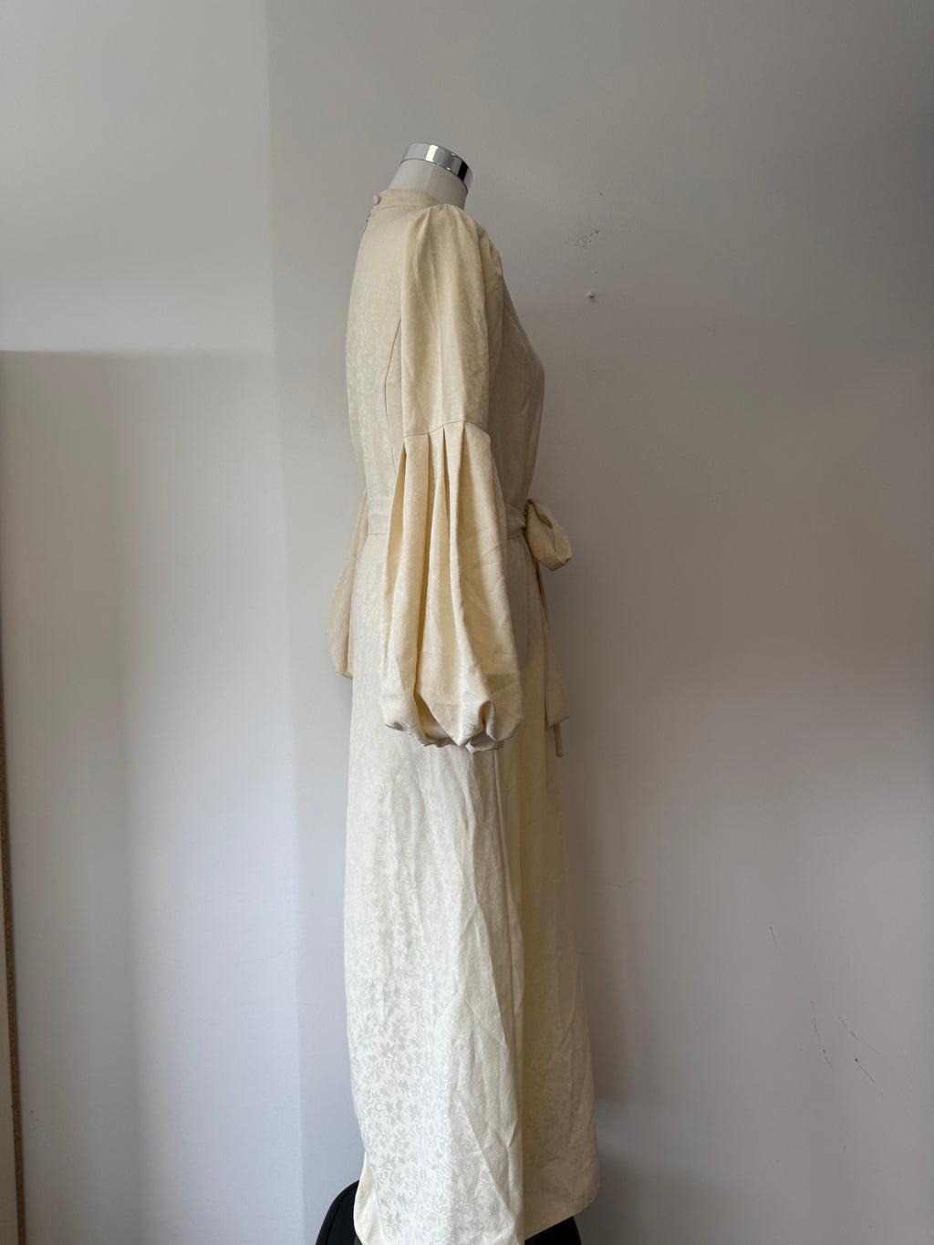 TUGBA Elegant Maxi Dress, Size 40/M, Off-White, Balloon Sleeves, Belt, VG
