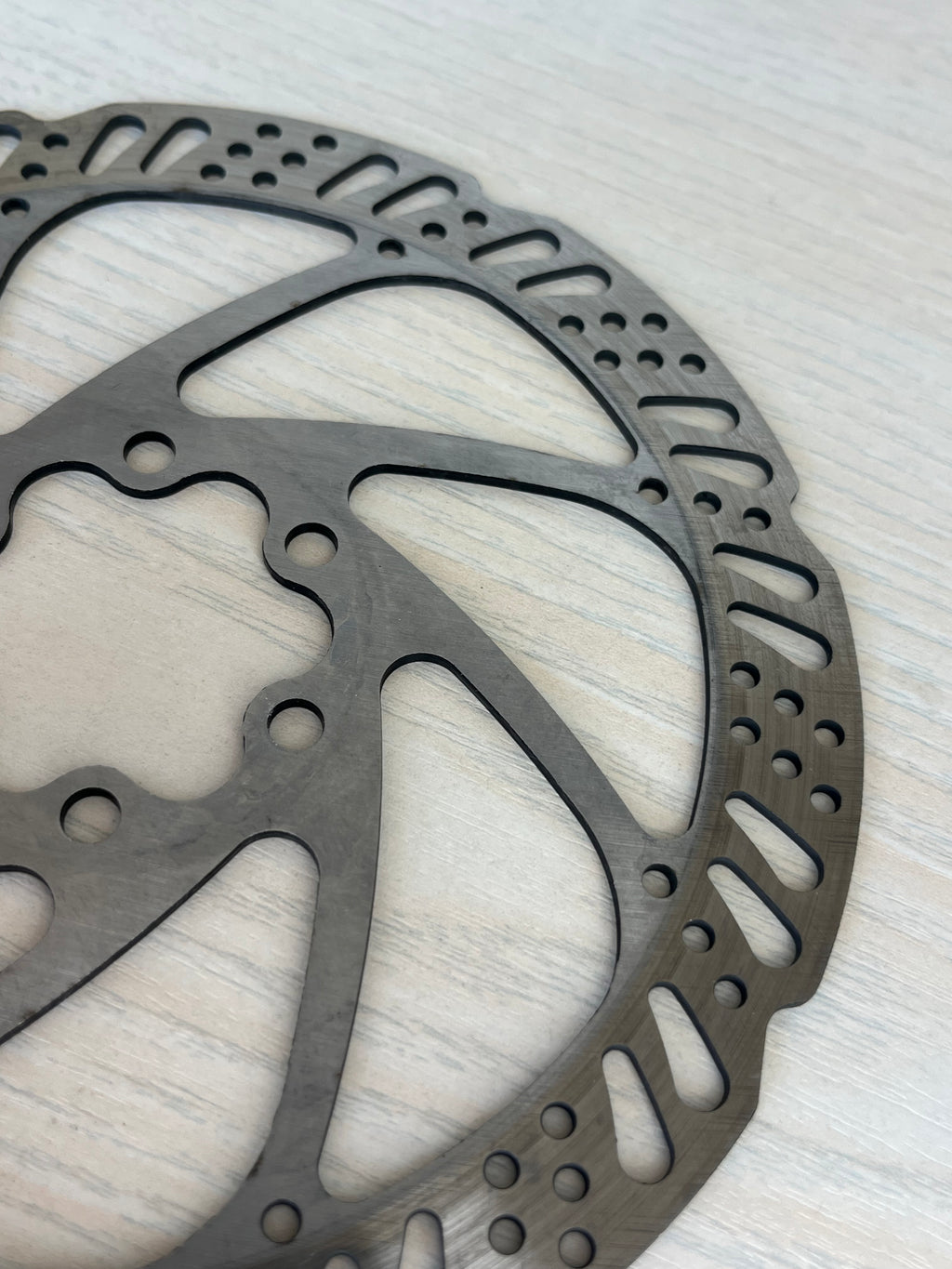 TEKTRO 160-24 Bike Disc Brake Rotor 160mm 6-Bolt – Very Good Condition