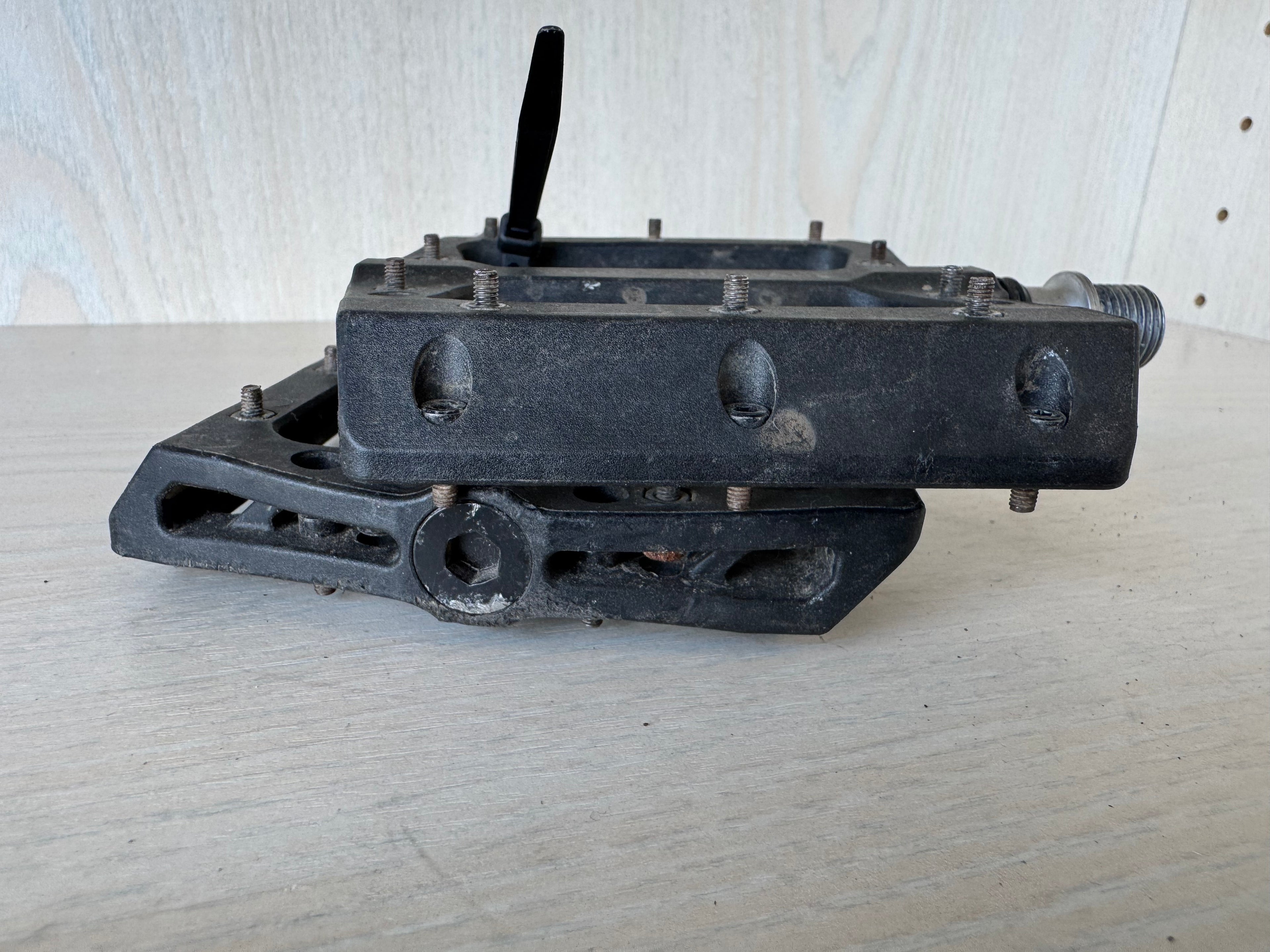 Cube RFR Plattformpedale 9/16 Zoll – Schwarz – Gebraucht