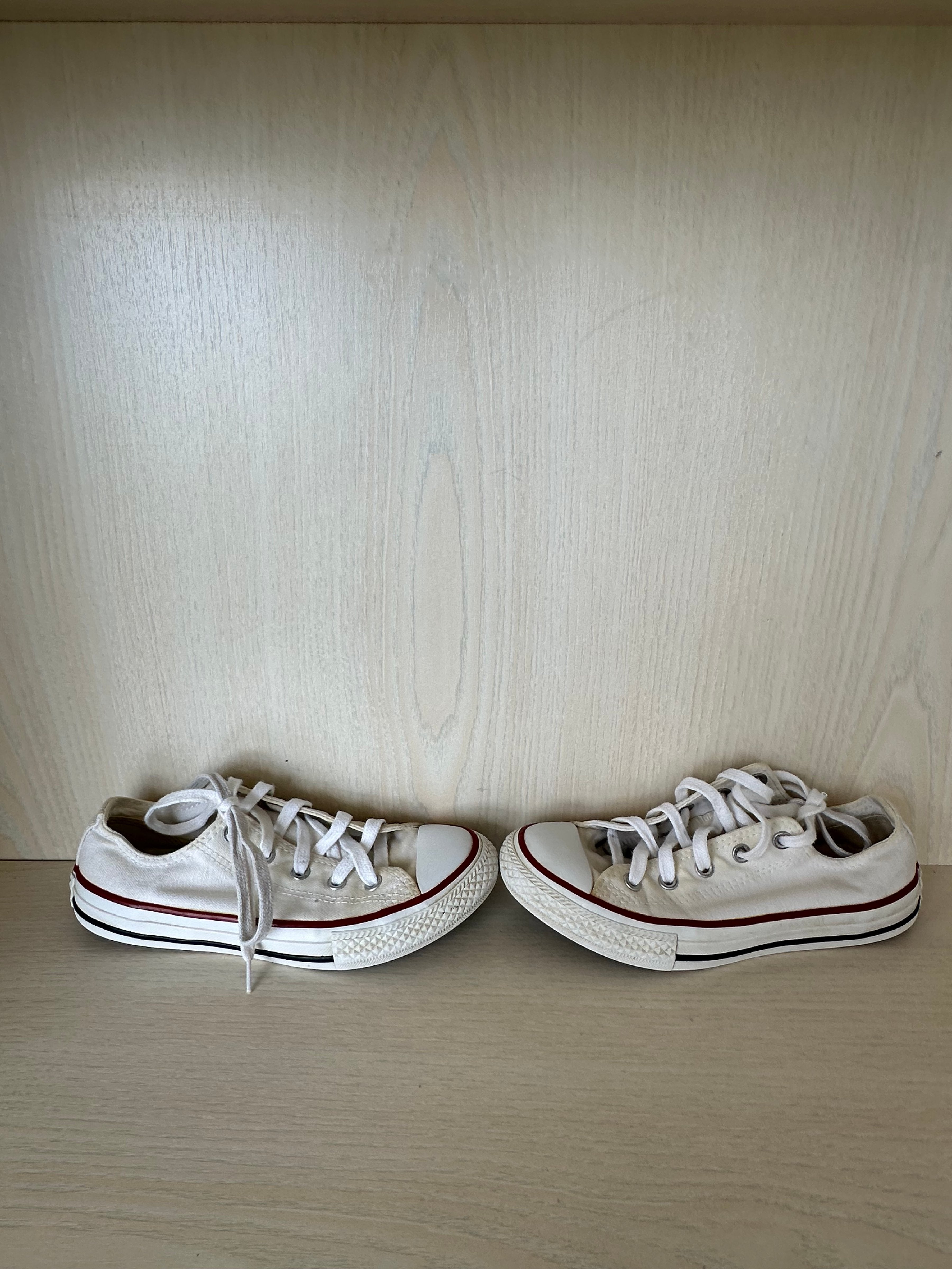 Converse Chuck Taylor All Star Low Kids EU 33 White/Red – Normal Use