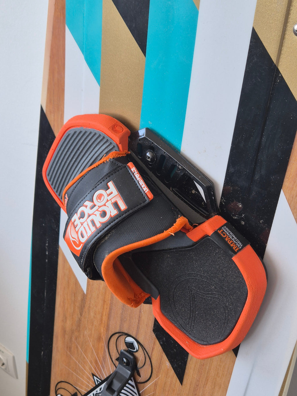 Liquid Force Kiteboard Focus 138 cm x 42 cm, Multicolor, Zustand: Gut