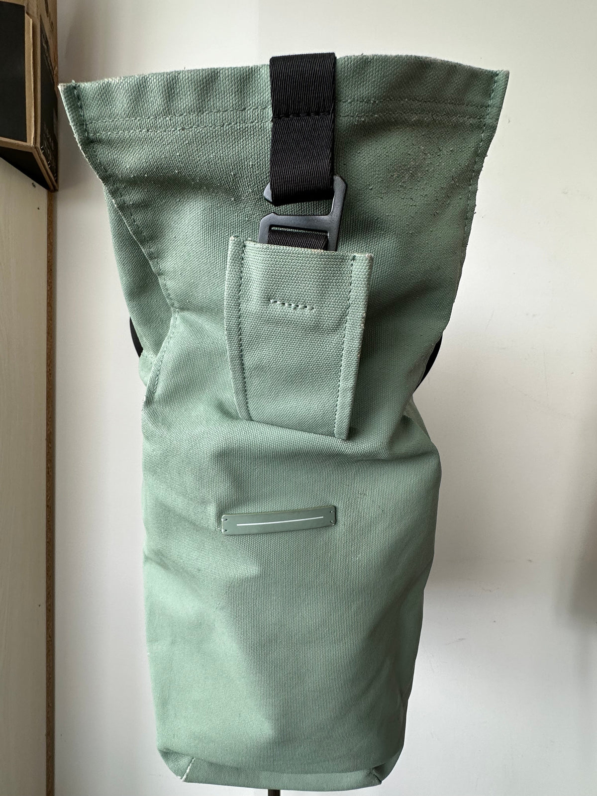 Horizn Studios SoFo Rolltop Rucksack 29L, Canvas, Kratzer, Gut