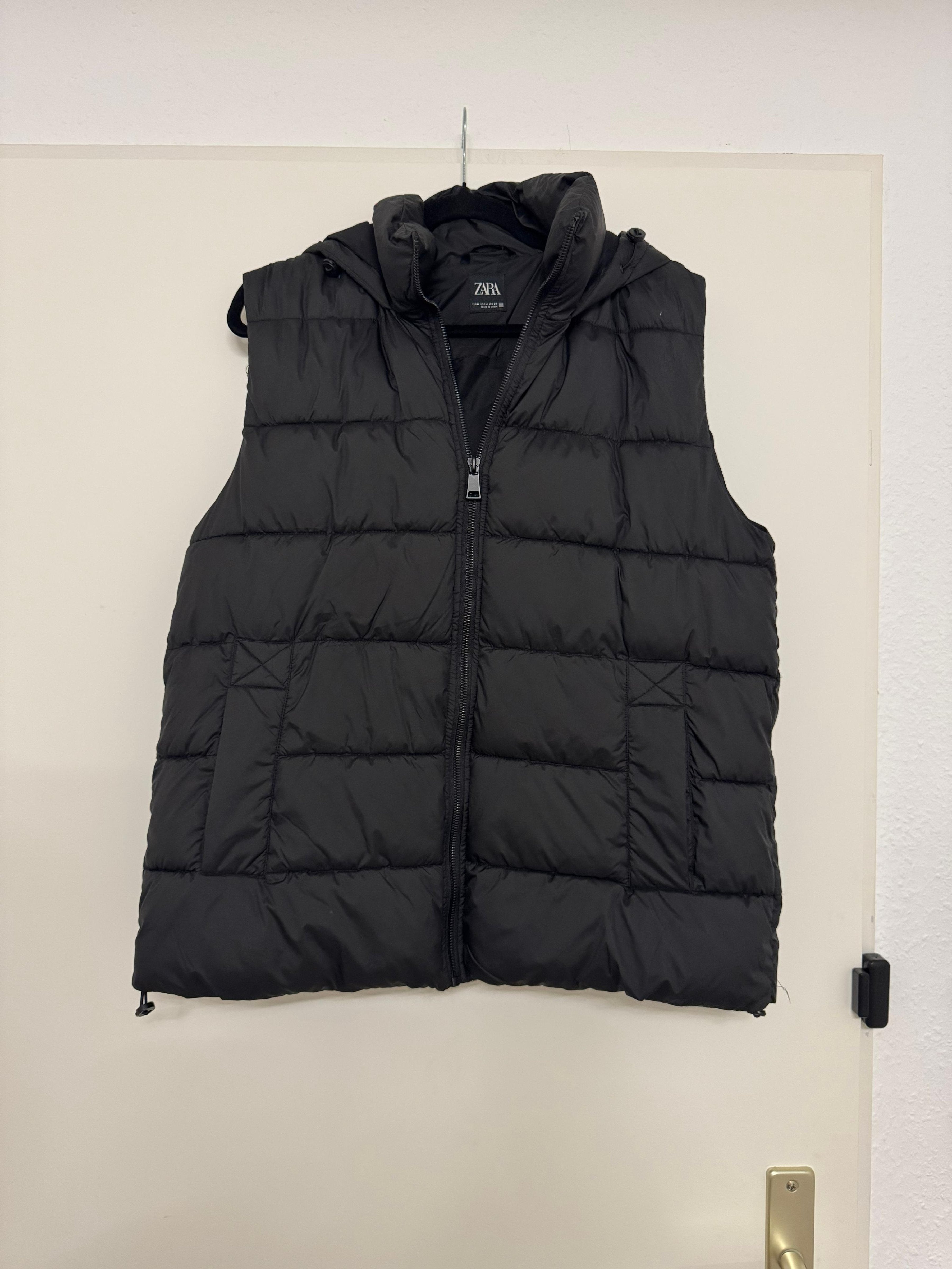 Zara Puffer Jacket Black Medium Very Good Condition