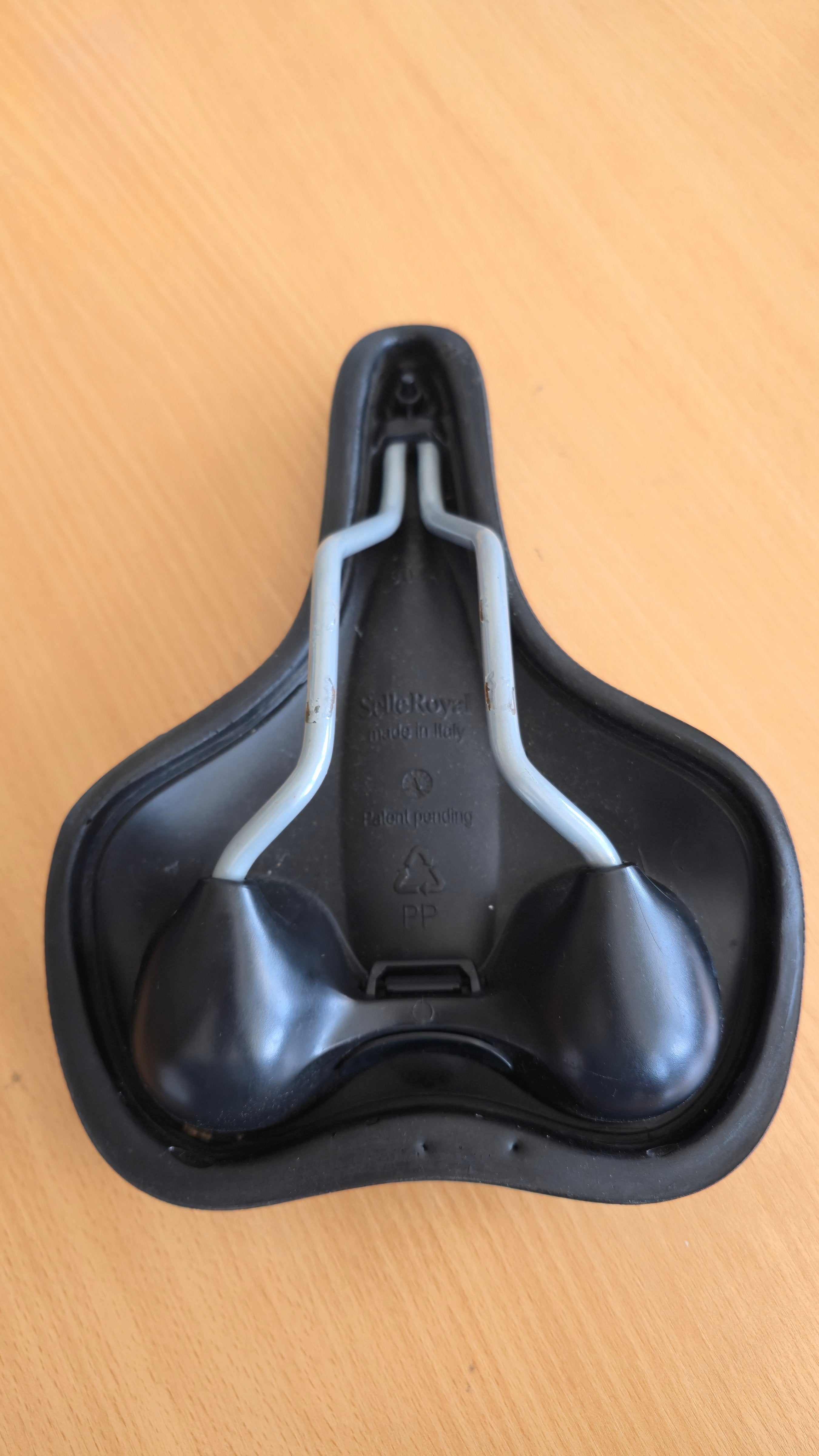 Selle Royal Respiro Soft City Komfort Sattel – Schwarz, guter Zustand