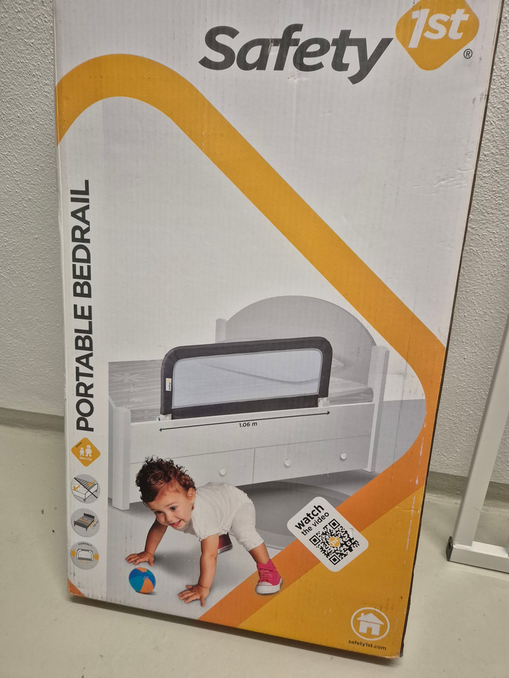 Safety 1st Portable Bedrail, Dark Grey, 71cm, Normal Use, Some Stains