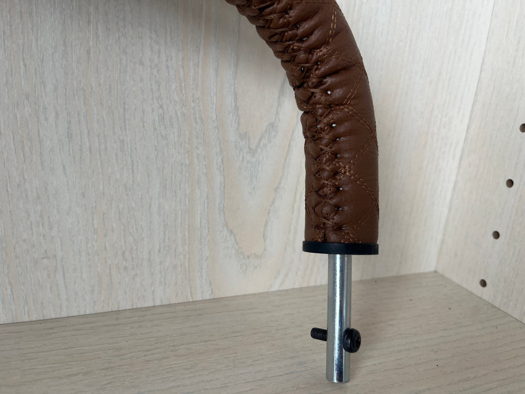 Joolz Universal Bumper Bar, Lederoptik, Braun, Wie Neu, 48x12 cm