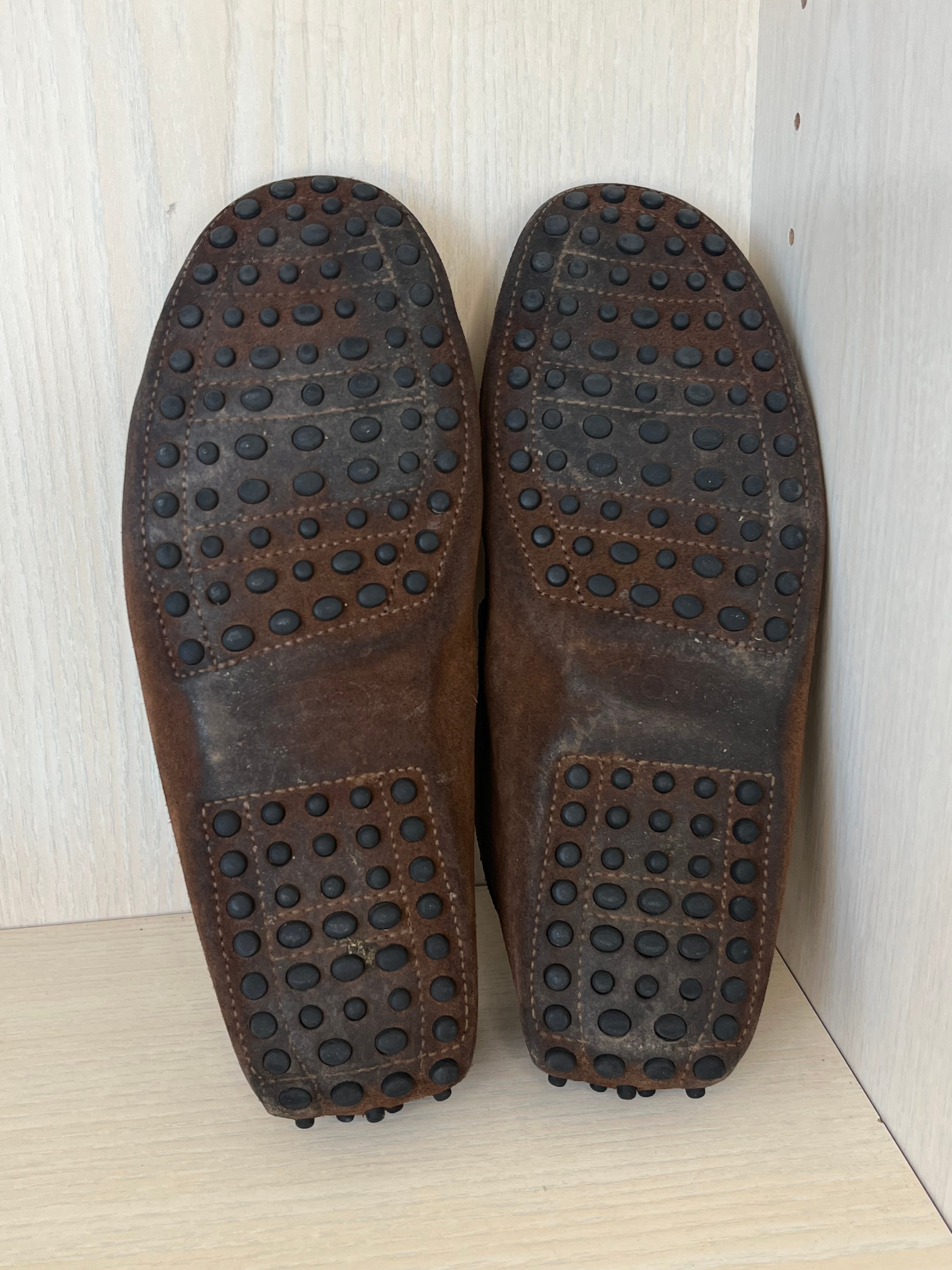 Tod's Gommino Suede Driving Loafers Dark Brown 42 EU Good Condition