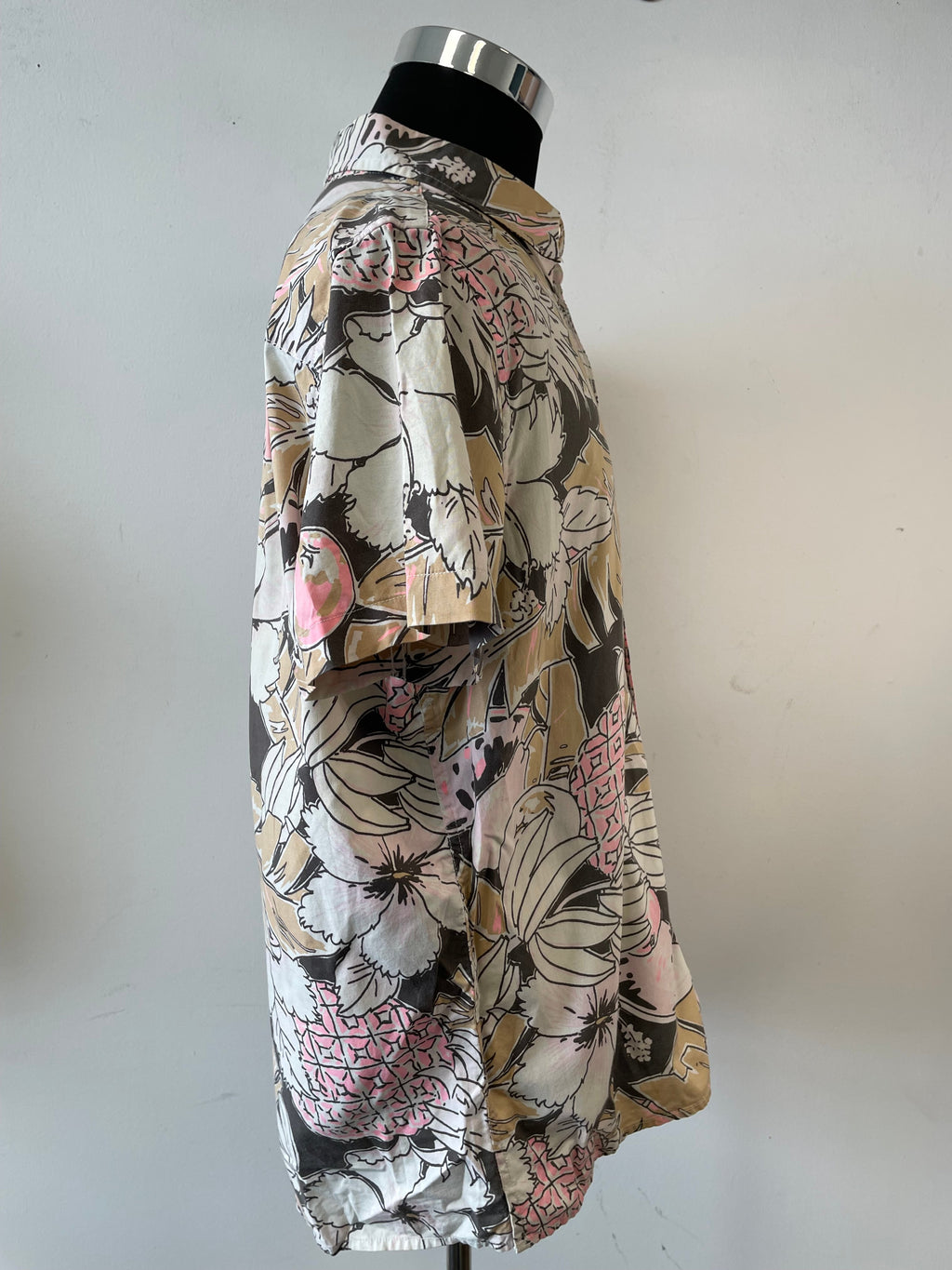 American Eagle Hawaiian Shirt Tropical Print Multi L Very Good Condition