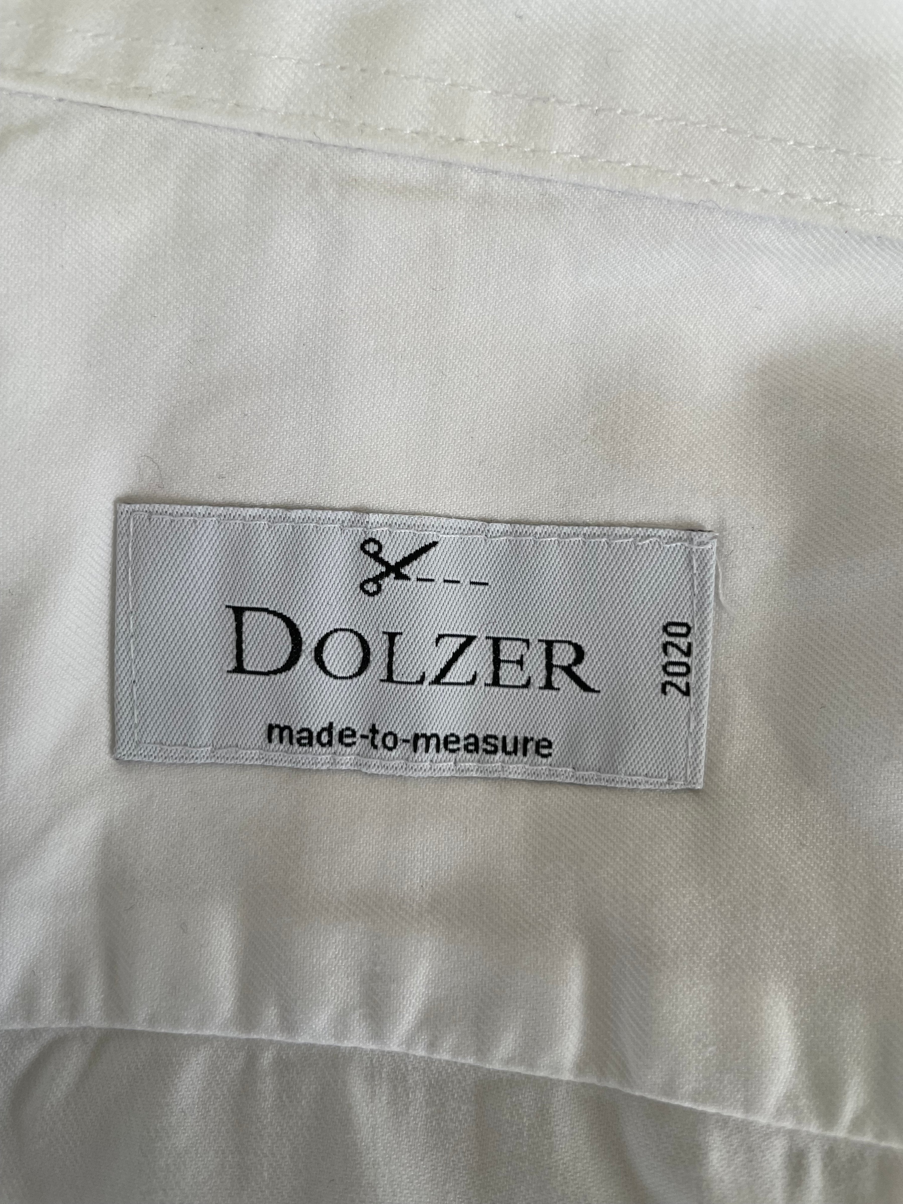 Dolzer Maßhemd Weiß – Französische Manschetten, Normale Nutzung, Leichte Flecken