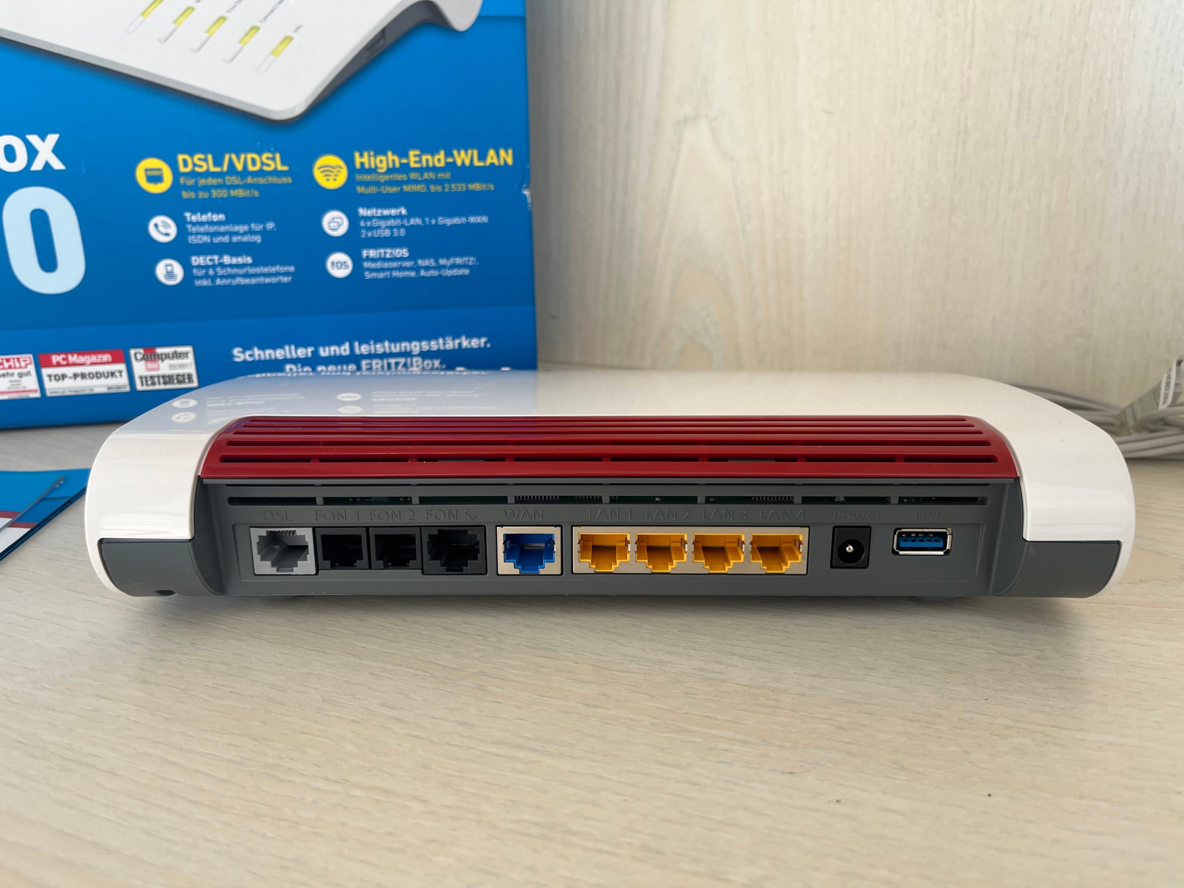 AVM FRITZ!Box 7590 WLAN Router, Weiß, Sehr Gut