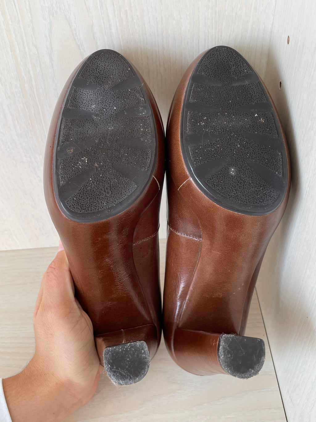 Unisa Faux Suede Heels Braun Gr. 38, Sehr Gut, 10.5 cm Absatz
