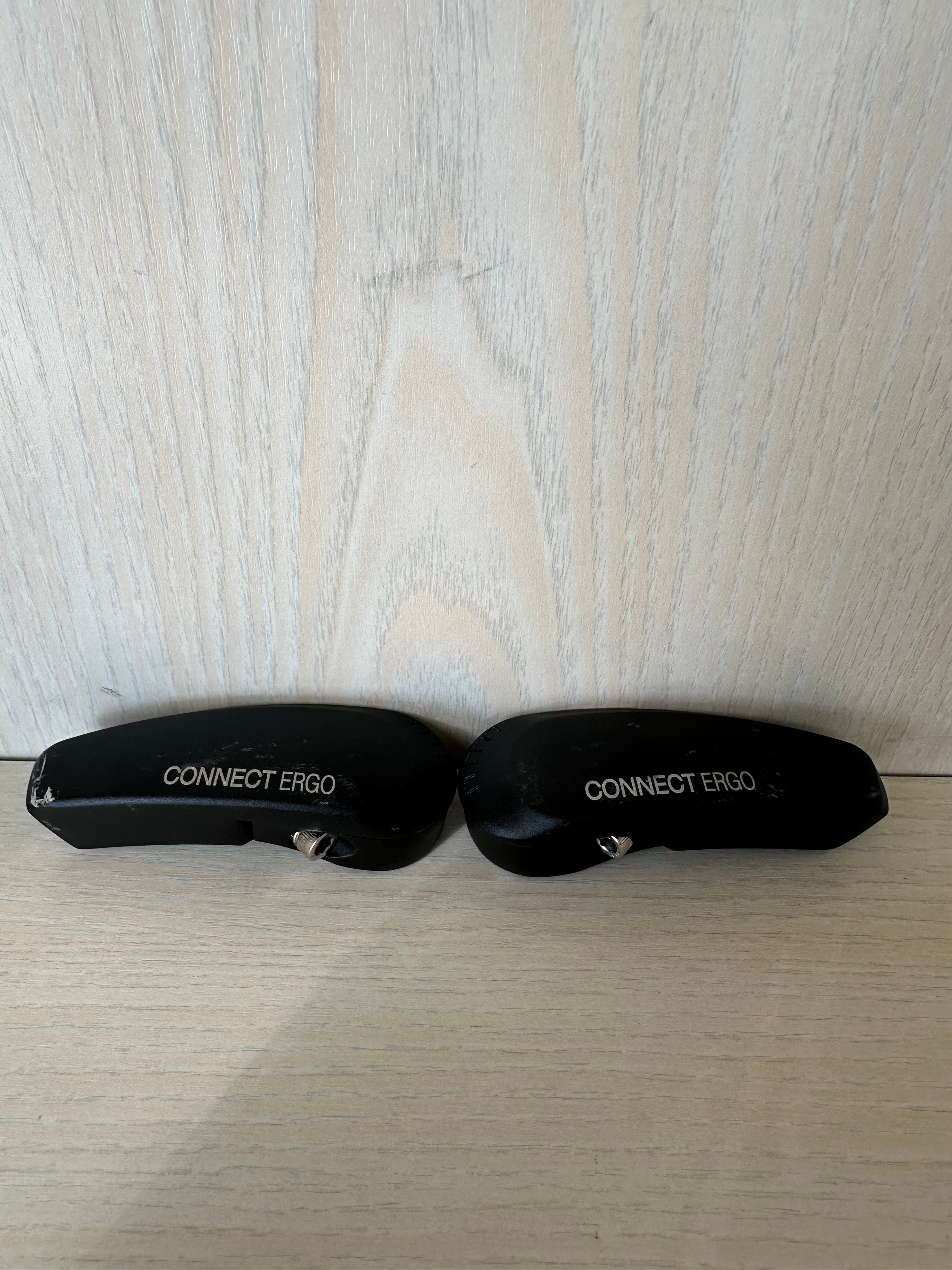 Connect Ergo Bicycle Handlebar Grips, Good Condition