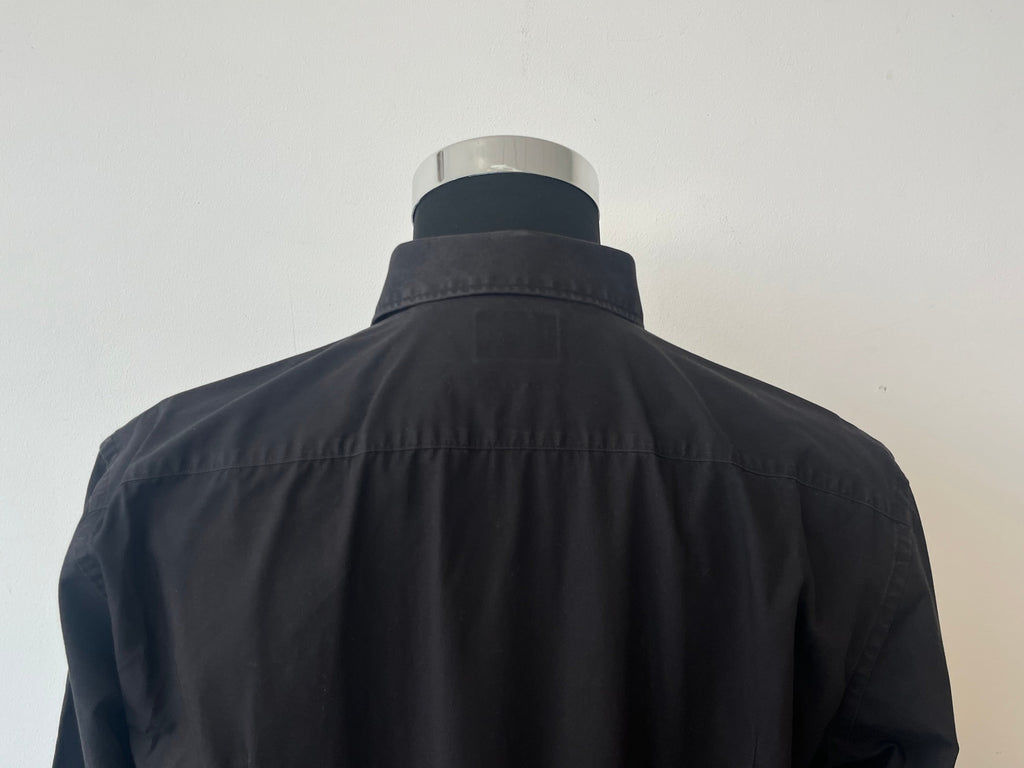 HUGO Slim Fit Hemd Schwarz, Größe M, guter Zustand