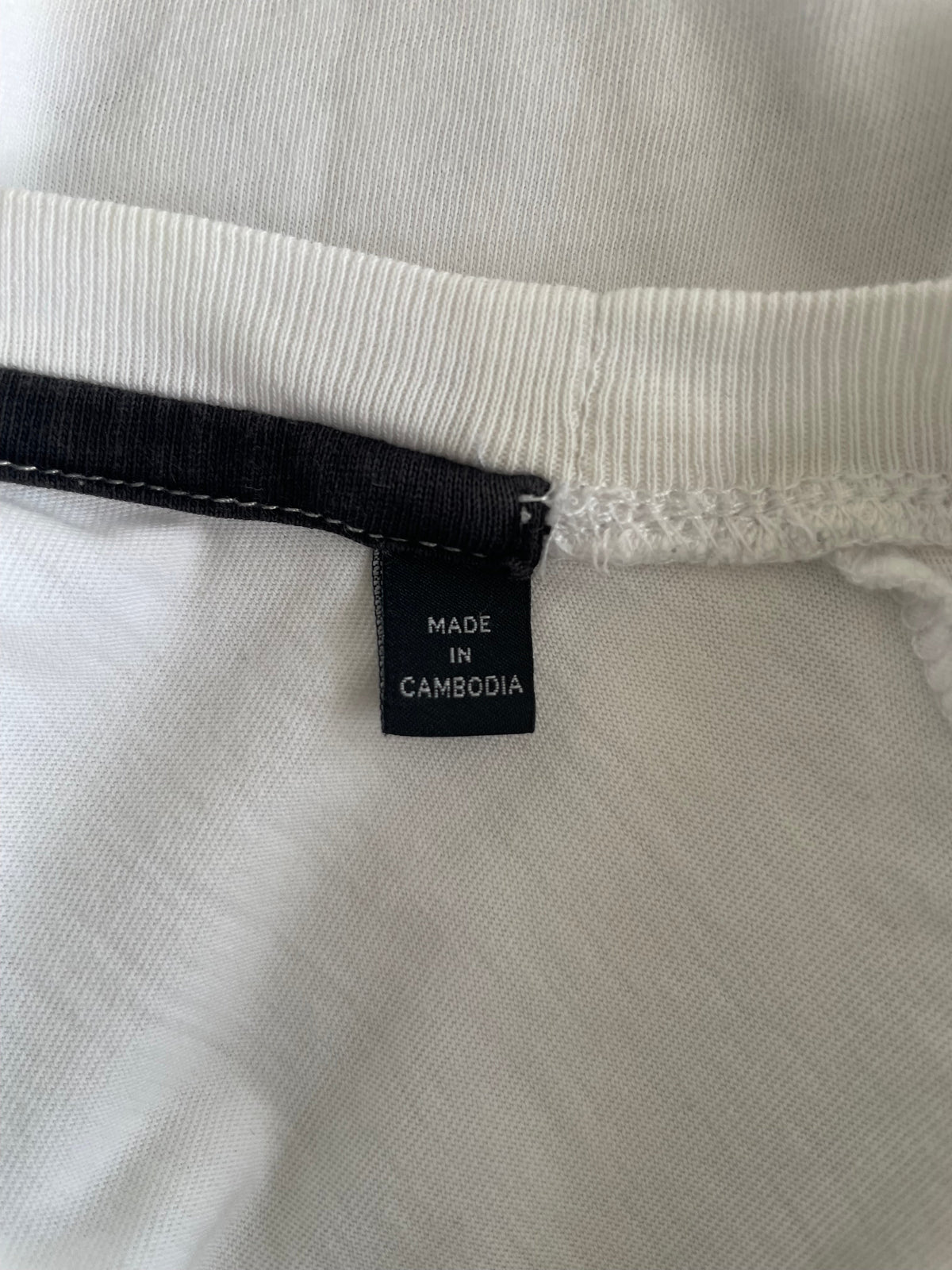 Armani Exchange Icon Period T-Shirt, Weiß, Größe L, Zustand Gut