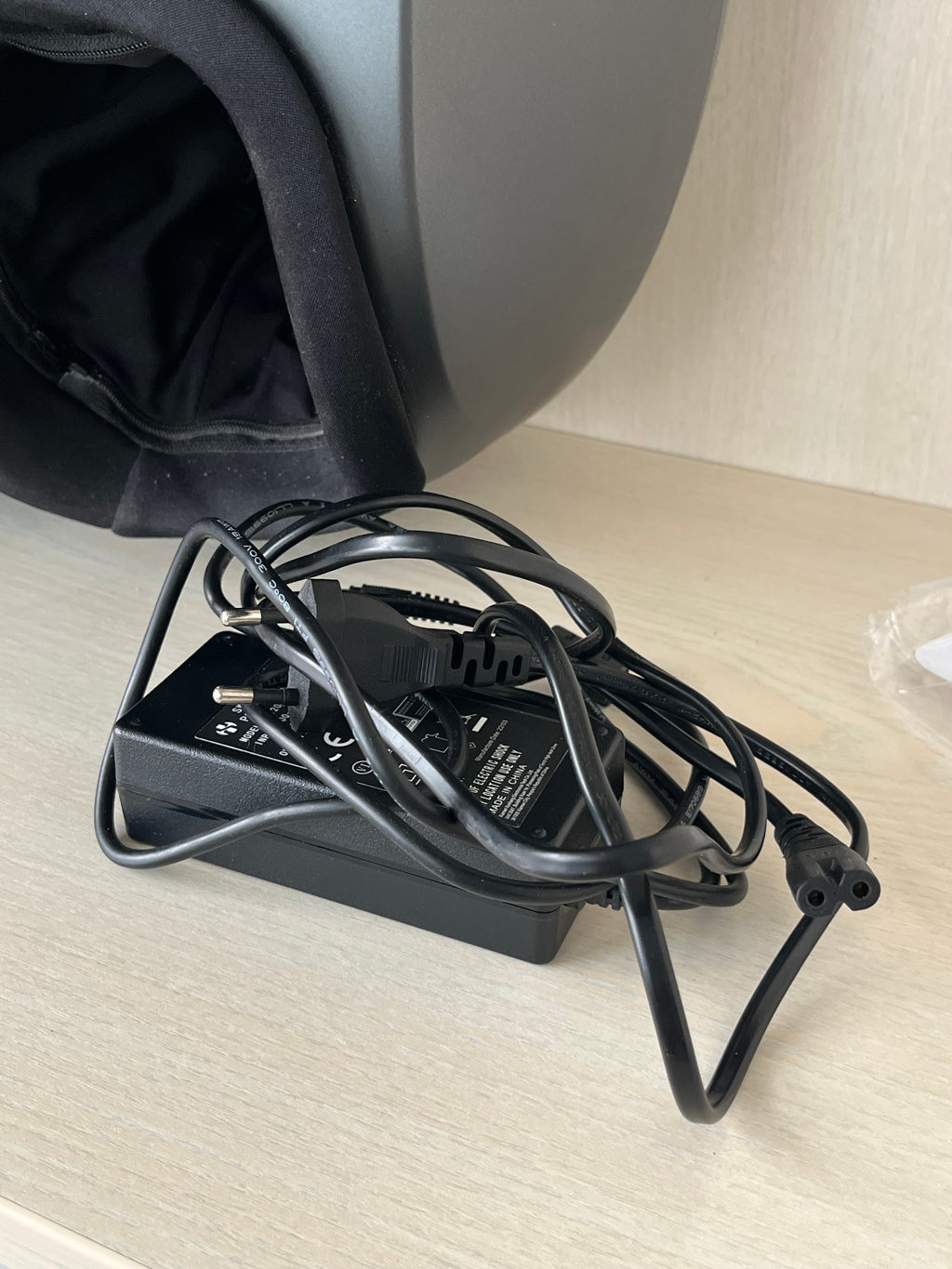RENPHO Foot Massager RP-FM079R, Dark Gray, Compact, Very Good Condition