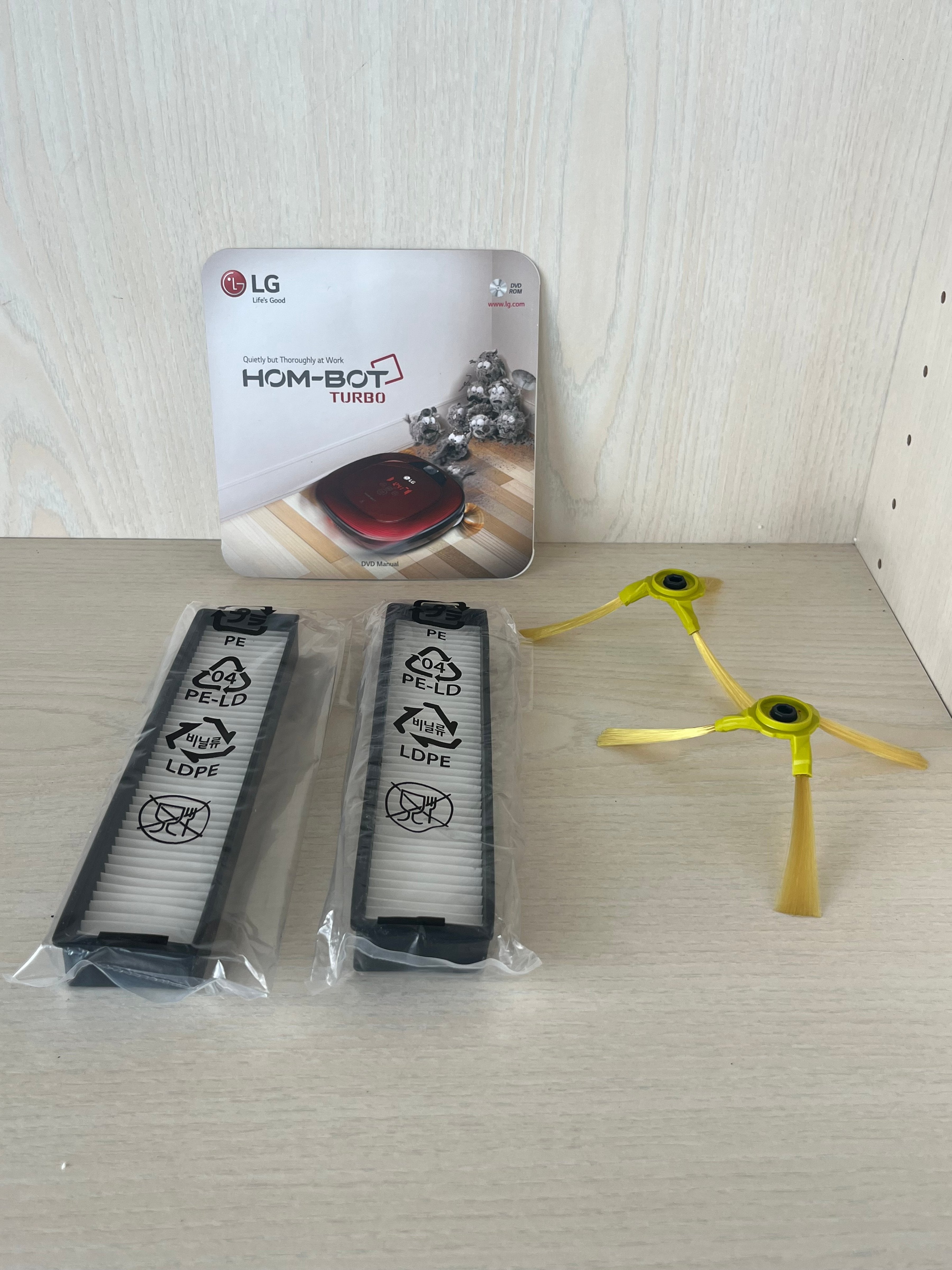LG Hom-Bot Turbo Accessories Kit, Yellow/Black, Like New